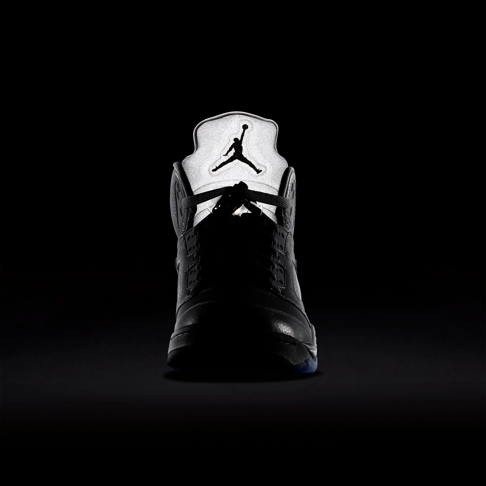 (Men's) Air Jordan 5 Retro 'White Metallic' (2015) 136027-130 Air Jordan 5 Mesh Panel Basketball Shoes