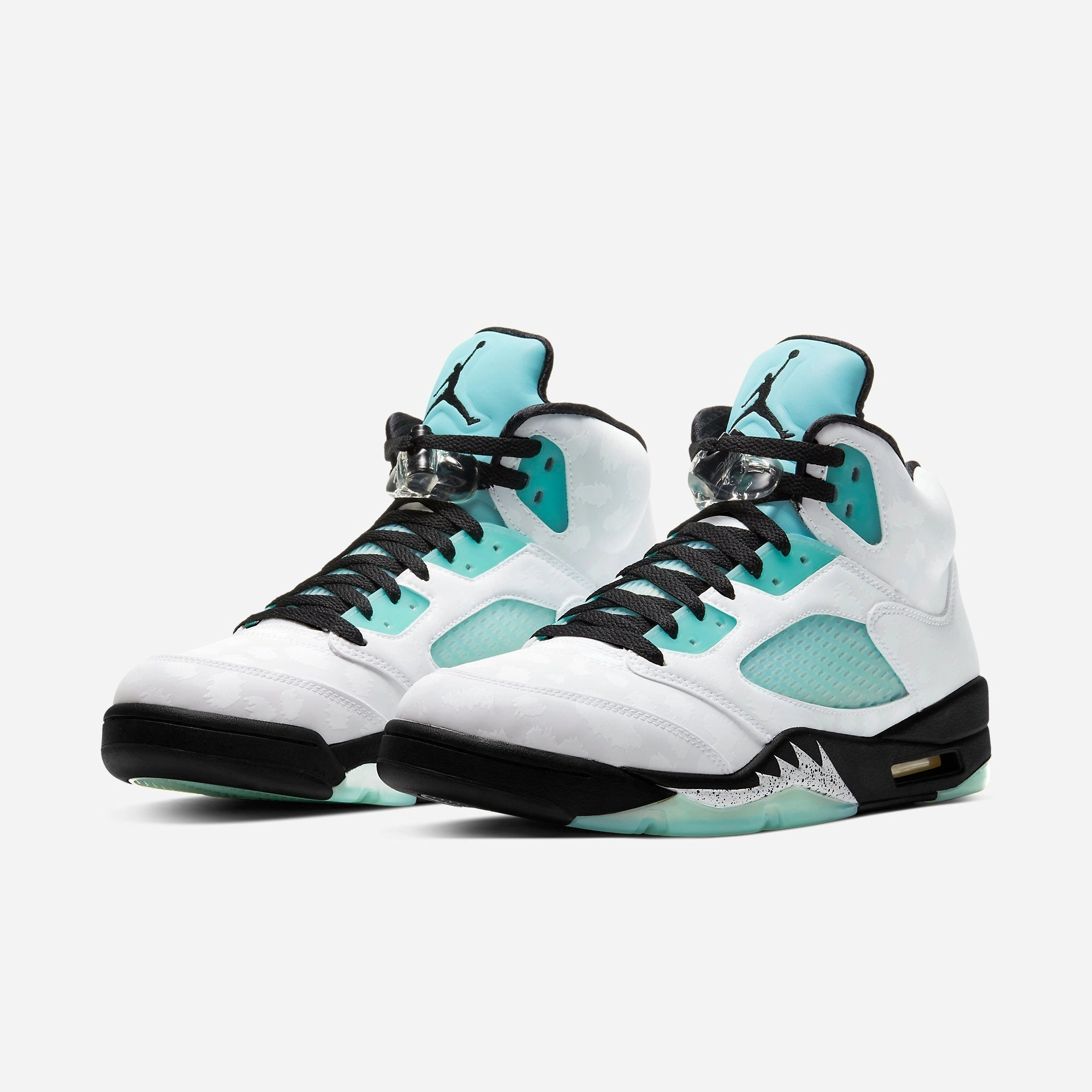 (Men's) Air Jordan 5 Retro Single's Day 'Island Green' (2019) CN2932-100 Air Jordan 5 Mesh Panel Basketball Shoes