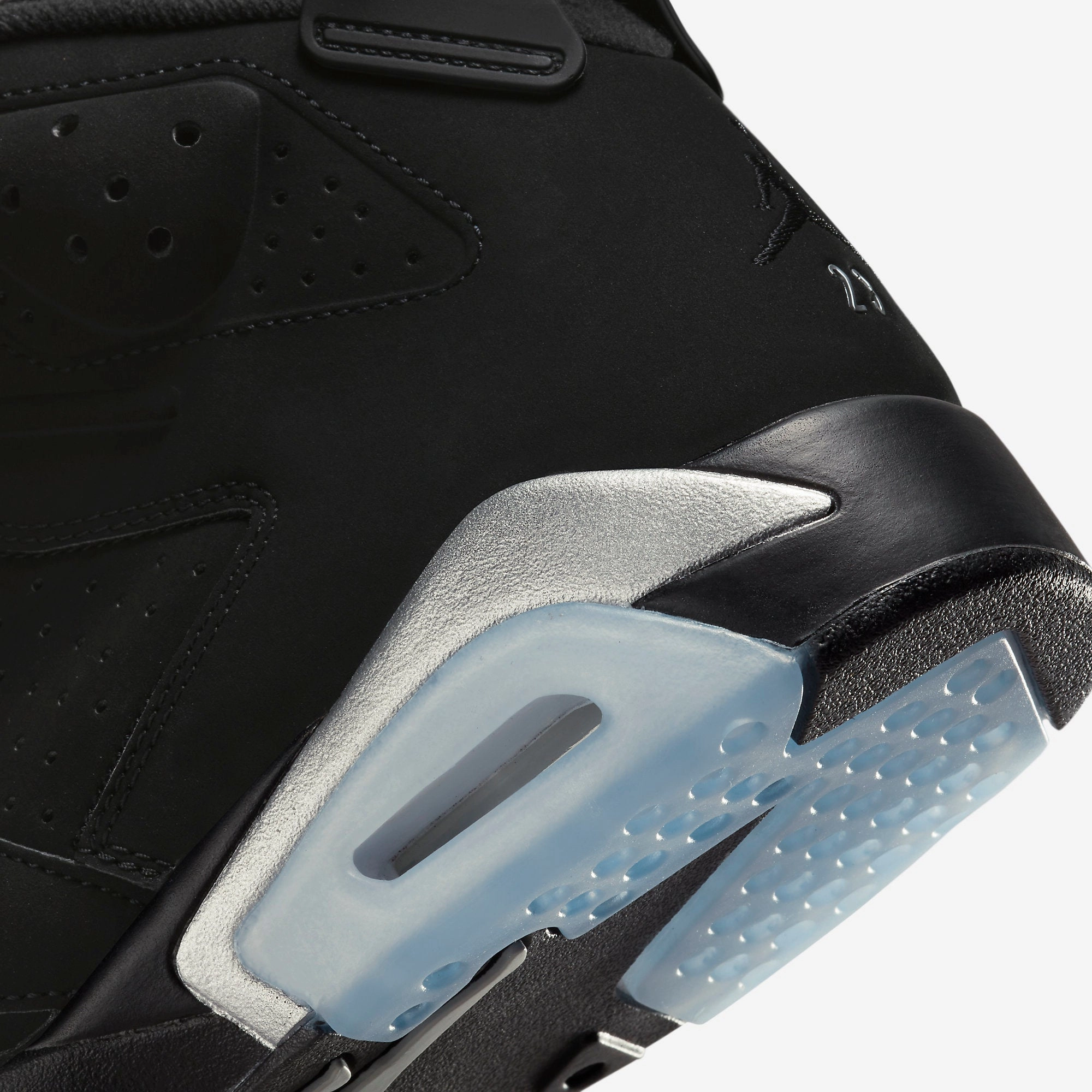 (Men's) Air Jordan 6 Retro 'Chrome / Metallic Silver (2022) DX2836-001 Air Jordan 6 Classic High-Top Sneakers