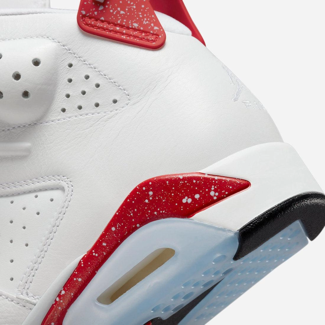 (Men's) Air Jordan 6 Retro 'Red Oreo' (2022) CT8529-162 Air Jordan 6 Classic High-Top Sneakers
