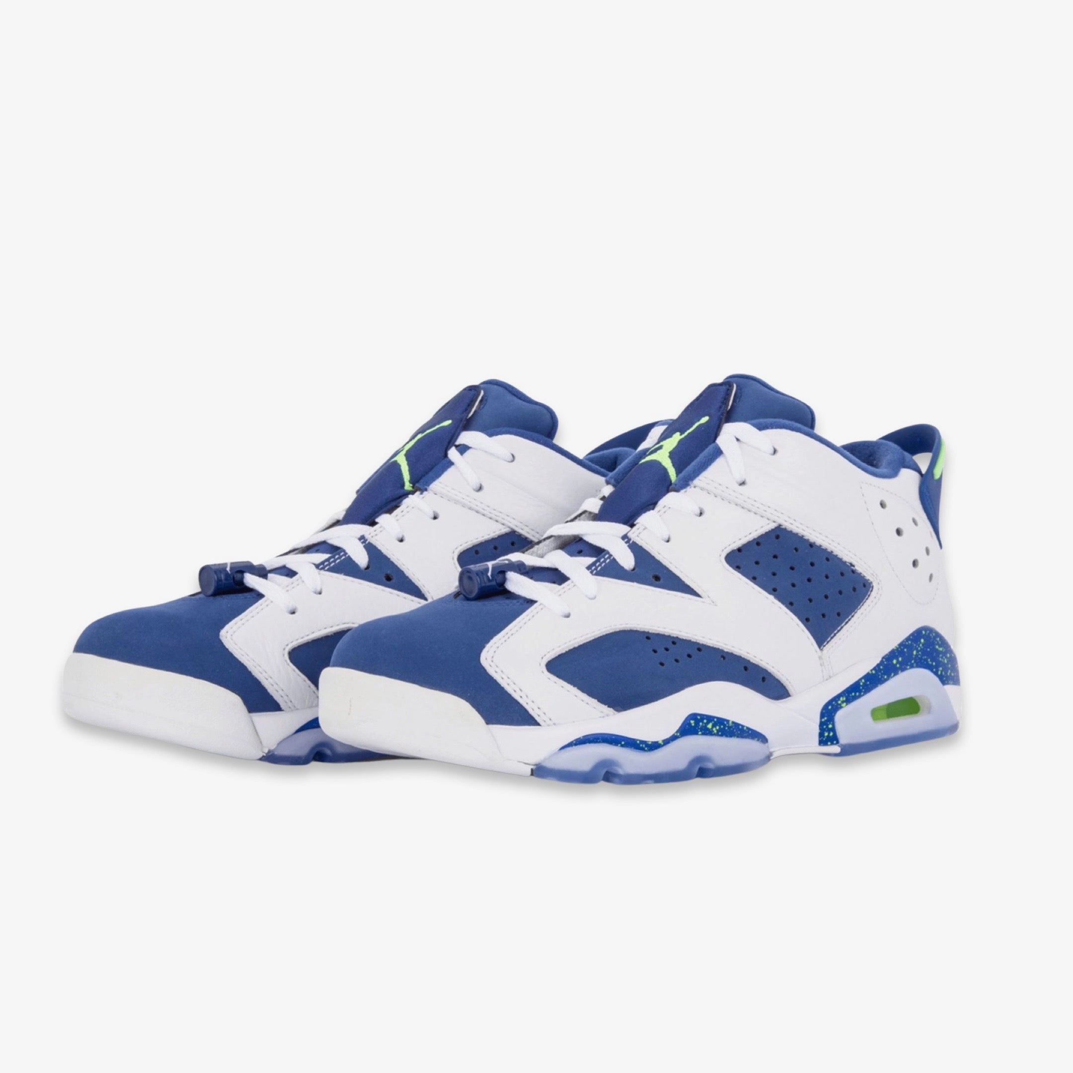 (Men's) Air Jordan 6 Retro Low 'Seattle Seahawks / Ghost Green' (2015) 304401-106 Air Jordan 6 Classic High-Top Sneakers