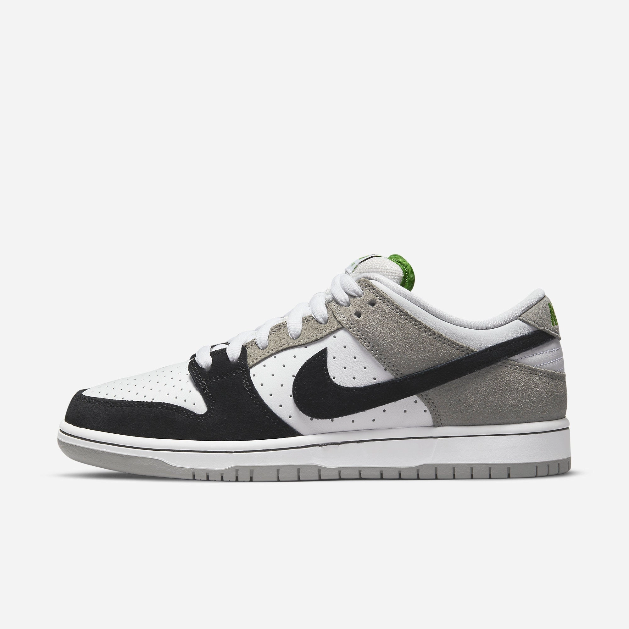 (Men's) Nike SB Dunk Low Pro 'Chlorophyll' (2022) BQ6817-011