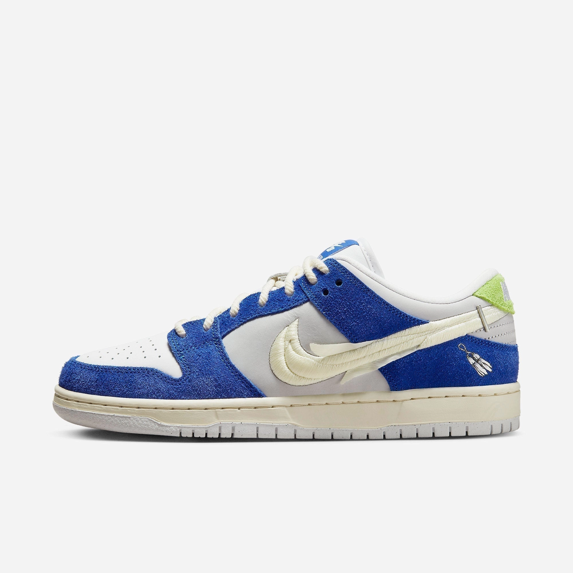(Men's) Nike SB Dunk Low Pro QS x Fly Streetwear 'Gardenia' (2023) DQ5130-400