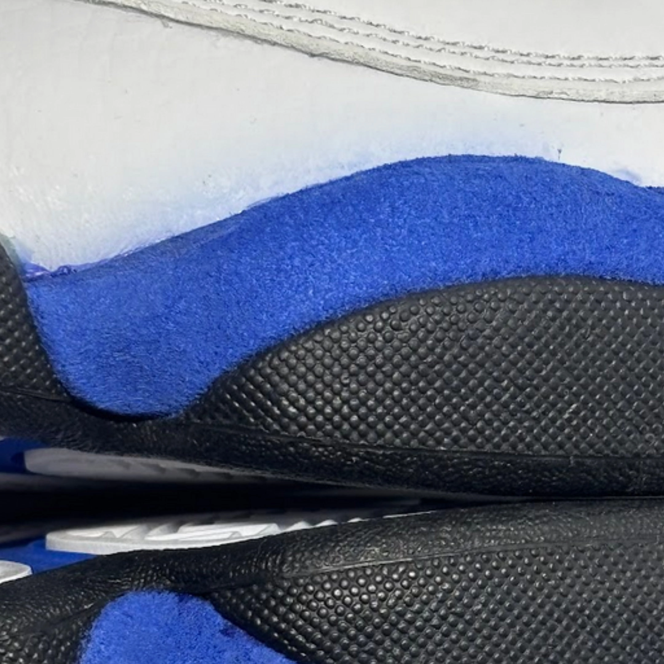 [PRE-LOVED: Size 10.5M / 12W] (Men's) Air Jordan 13 Retro 'White / Hyper Royal' (2018) 414571-117 Air Jordan 13 Bold Sole Basketball Shoes