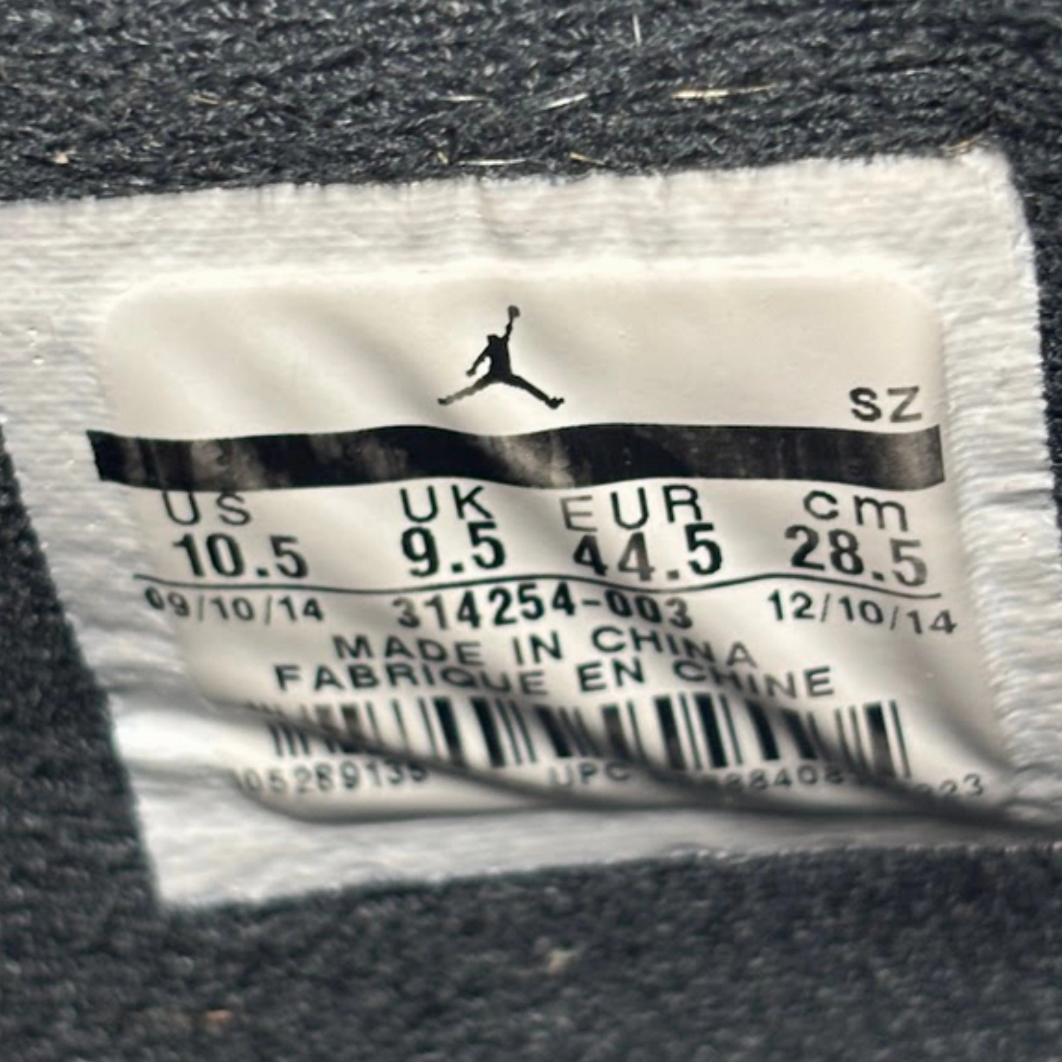 [PRE-LOVED: Size 10.5M / 12W] (Men's) Air Jordan 4 Retro LS 'Oreo' (2015) 314254-003 Air Jordan 4 Visible Air Unit Sneakers