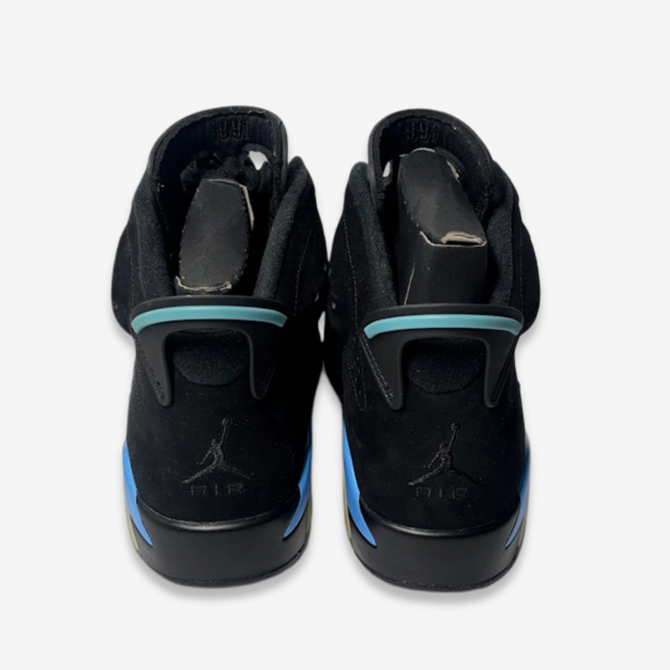 [PRE-LOVED: Size 10M / 11.5W] (Men's) Air Jordan 6 Retro 'Black / UNC University Blue' (2017) 384664-006 Air Jordan 6 Classic High-Top Sneakers