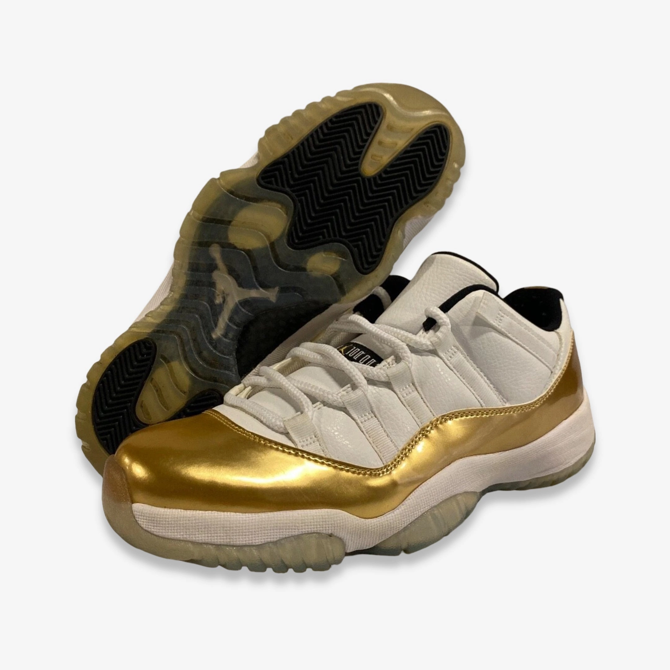[PRE-LOVED: Size 8.5M / 10W] (Men's) Air Jordan 11 Retro Low 'Closing Ceremony' (2016) 528895-103 Air Jordan 11 basketball shoes with patent look