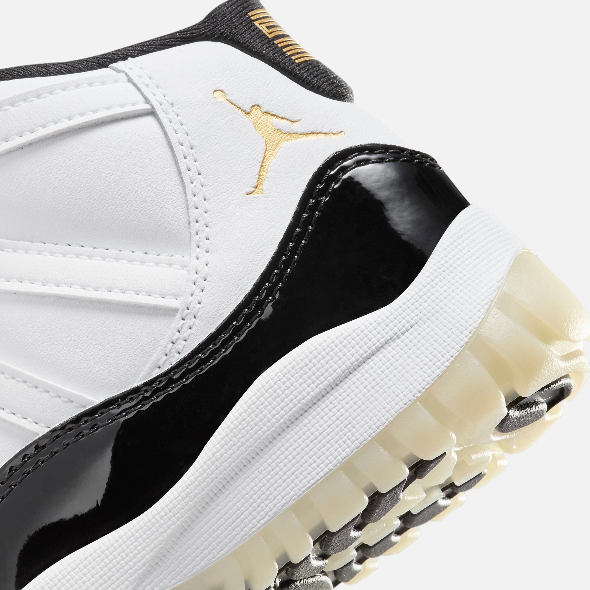 (PS) Air Jordan 11 Retro 'Gratitude / DMP Defining Moments' (2023) 378039-170 Air Jordan 11 Patent Basketball Shoes