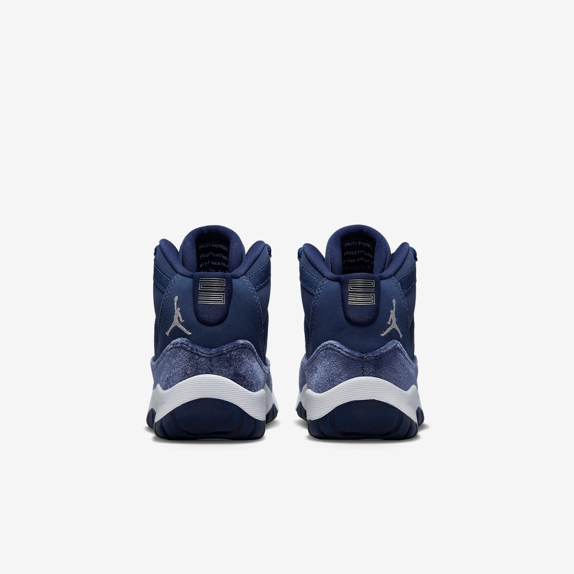 (PS) Air Jordan 11 Retro 'Midnight Navy Velvet' (2022) DO3857-441 Air Jordan 11 Patent Basketball Shoes