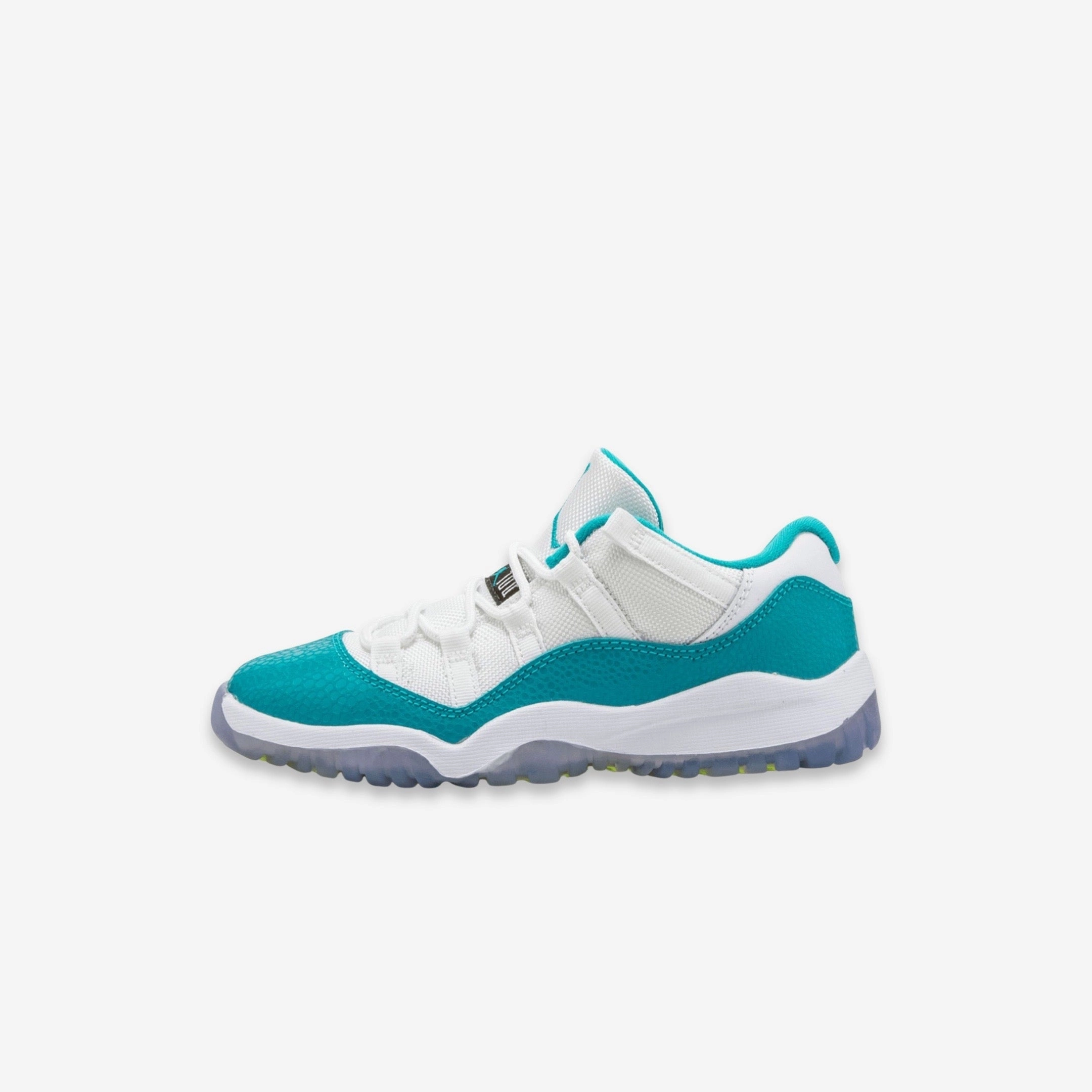 (PS) Air Jordan 11 Retro Low 'Aqua Safari' (2014) 580522-143 Air Jordan 11 basketball shoes with patent look