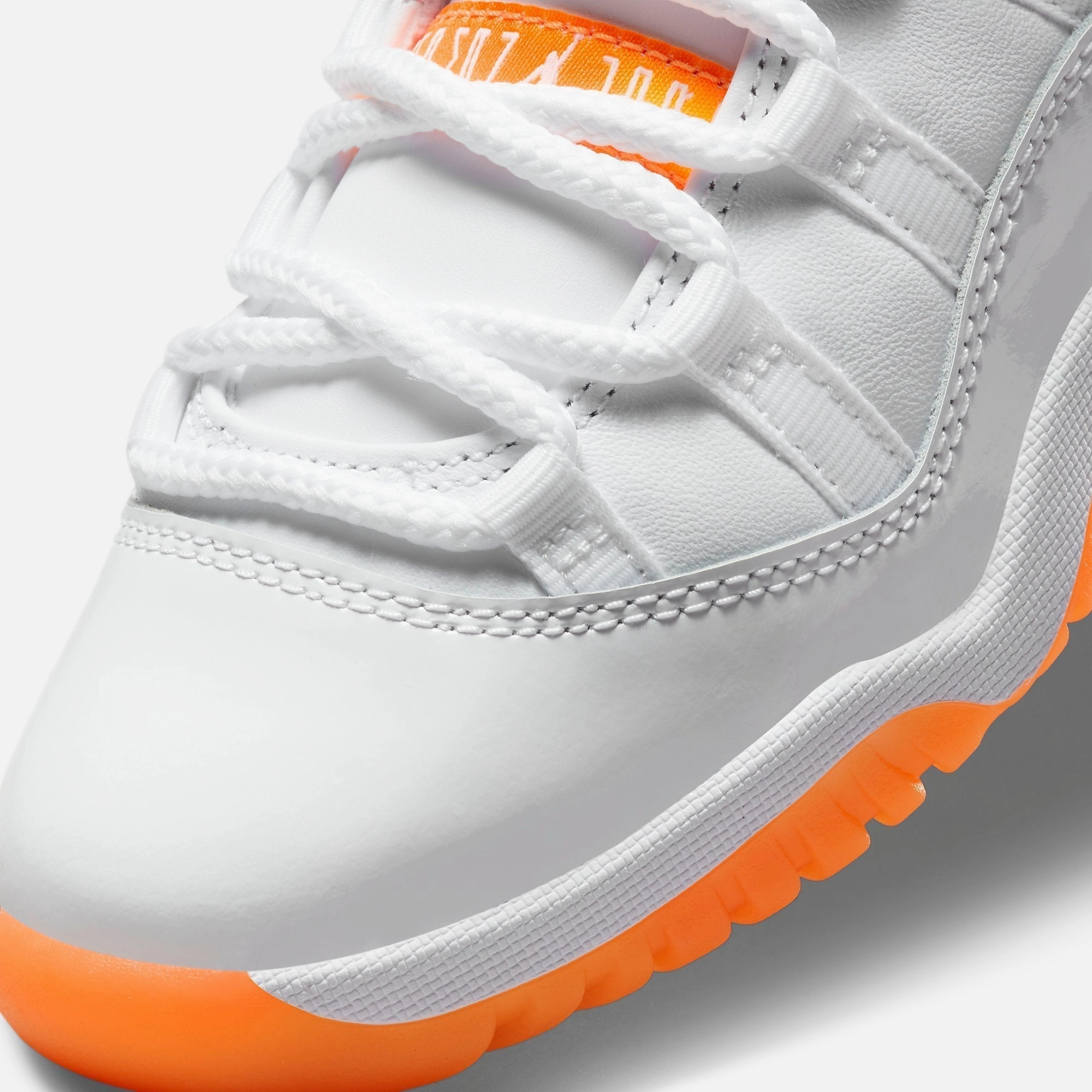 (PS) Air Jordan 11 Retro Low 'Bright Citrus' (2021) DJ4328-139 Air Jordan 11 Patent Basketball Shoes