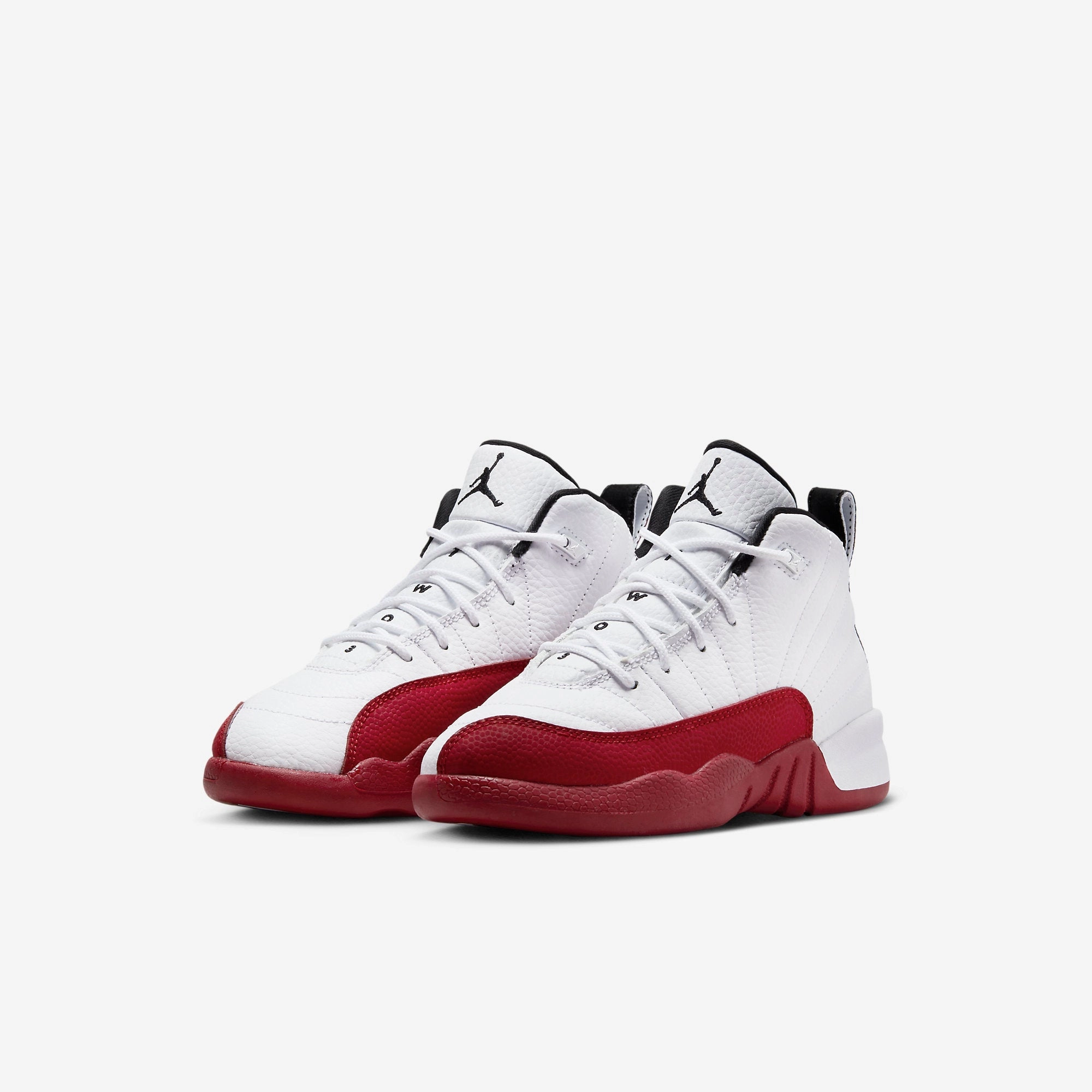 (PS) Air Jordan 12 Retro 'Cherry / Varsity Red' (2023) 151186-116 Air Jordan 12 Game-Ready Sneakers
