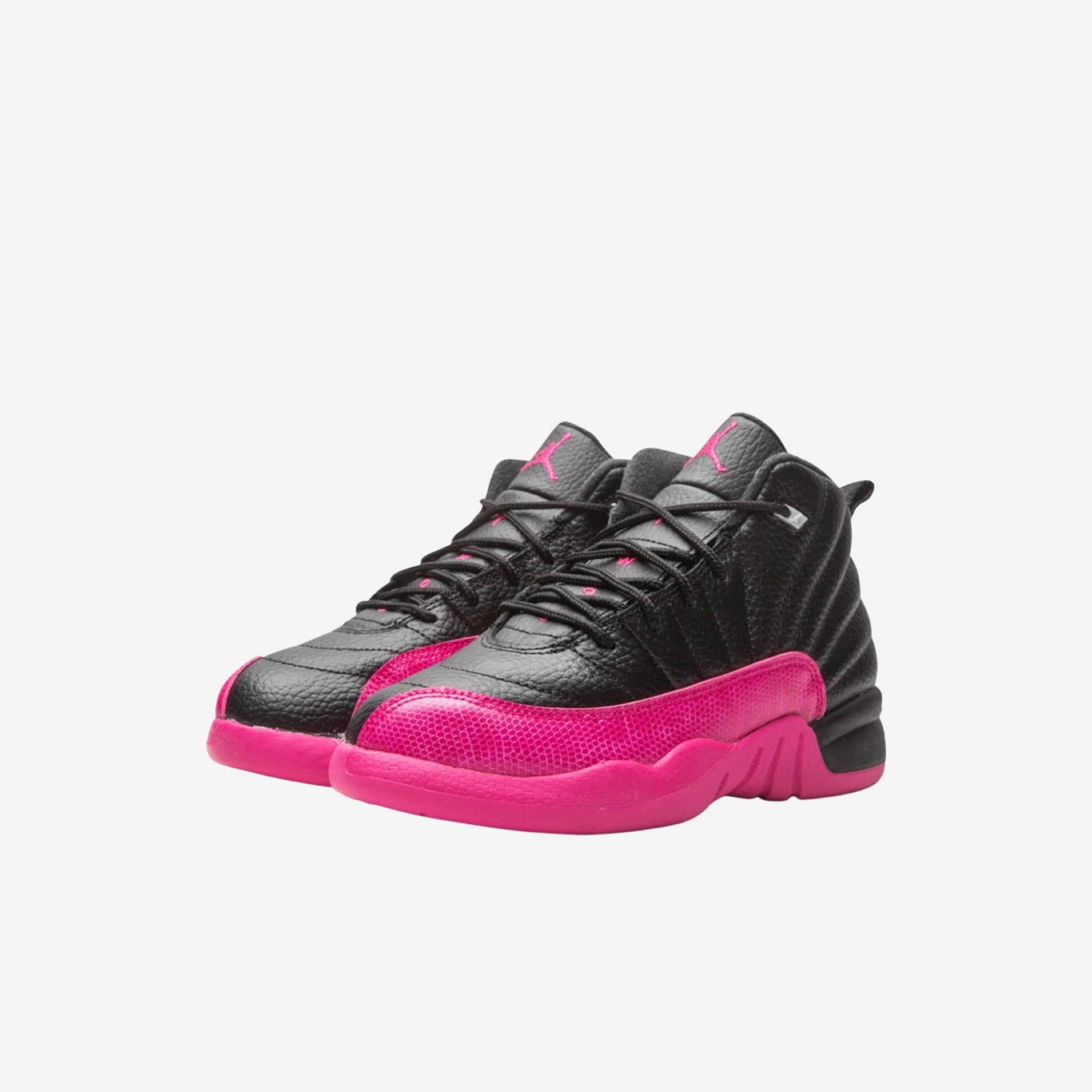 (PS) Air Jordan 12 Retro 'Deadly Pink' (2017) 510816-026 Air Jordan 12 Game-Ready Sneakers