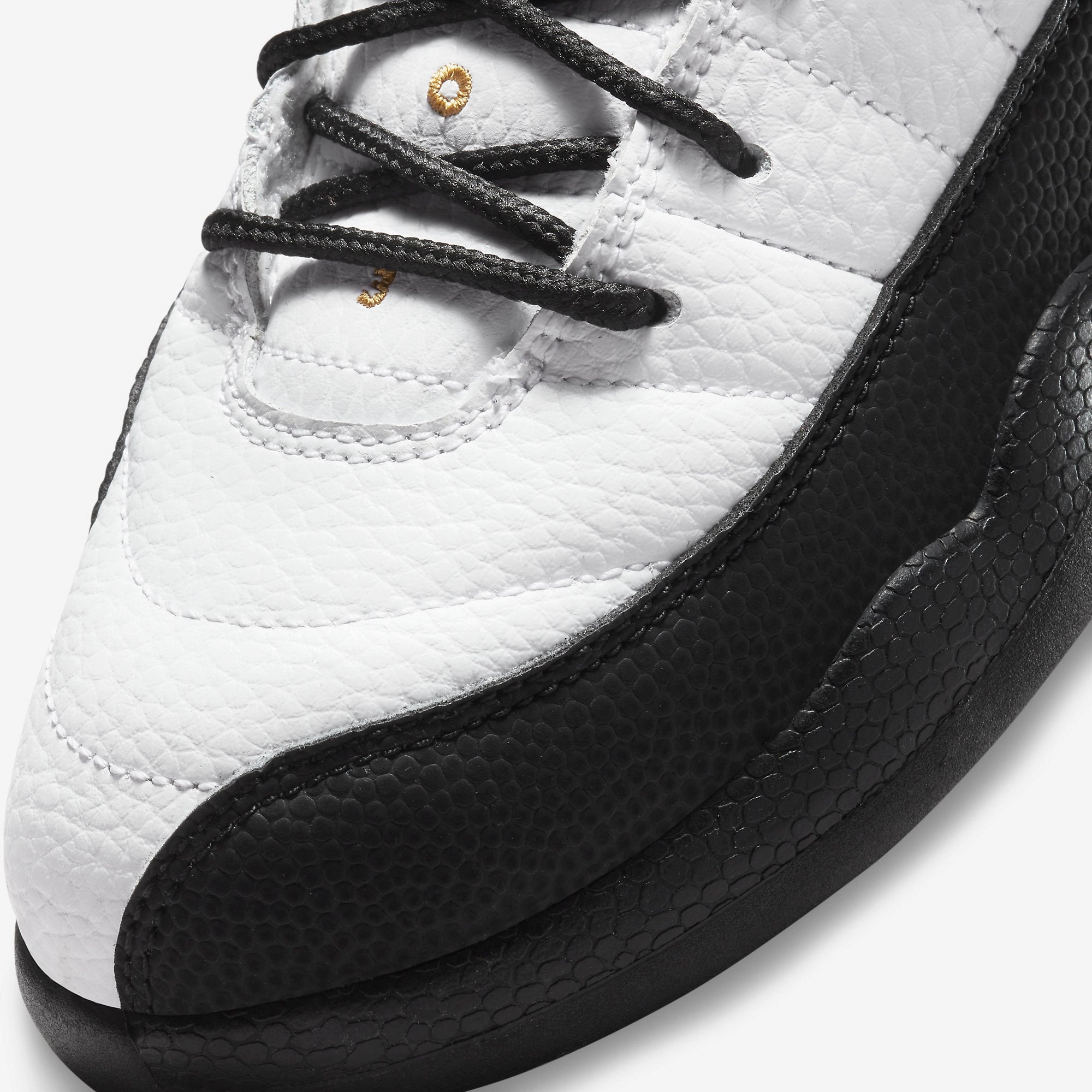 (PS) Air Jordan 12 Retro 'Royalty Taxi' (2021) 151186-170 Air Jordan 12 Game-Ready Sneakers