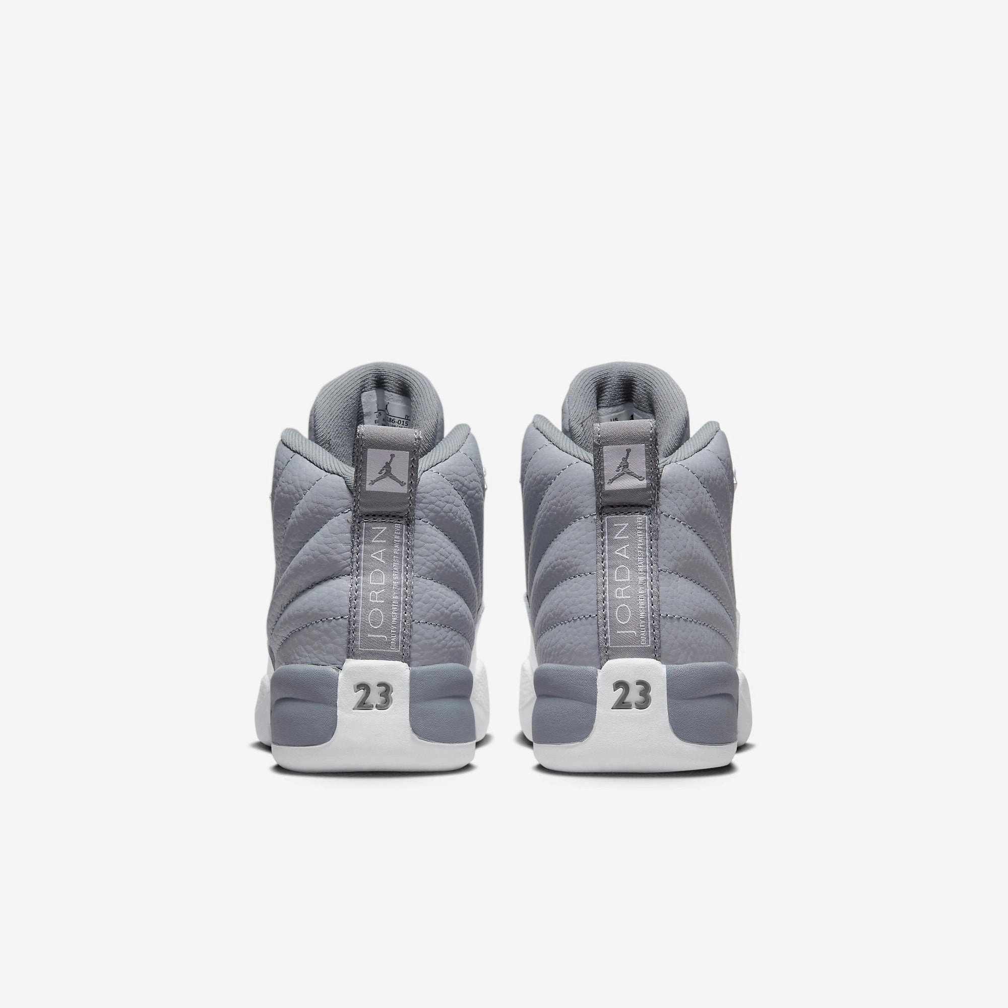 (PS) Air Jordan 12 Retro 'Stealth' (2022) 151186-015 Air Jordan 12 Game-Ready Sneakers