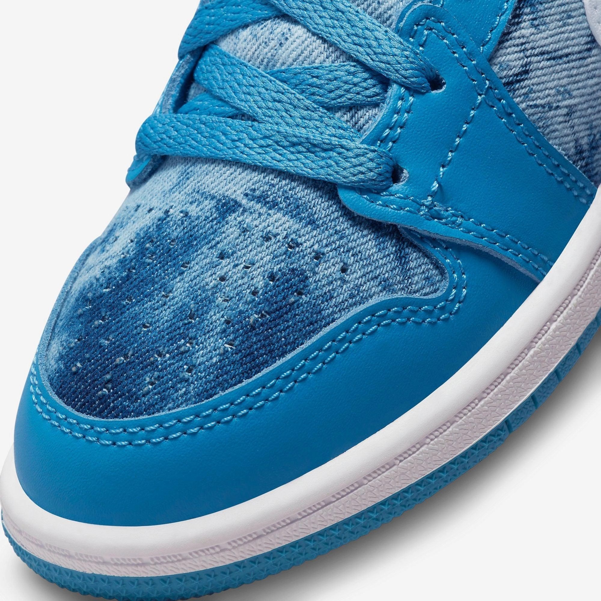 (PS) Air Jordan 1 Mid 'Washed Denim' (2022) DM8952-400 Air Jordan 1 Timeless Heritage Shoes
