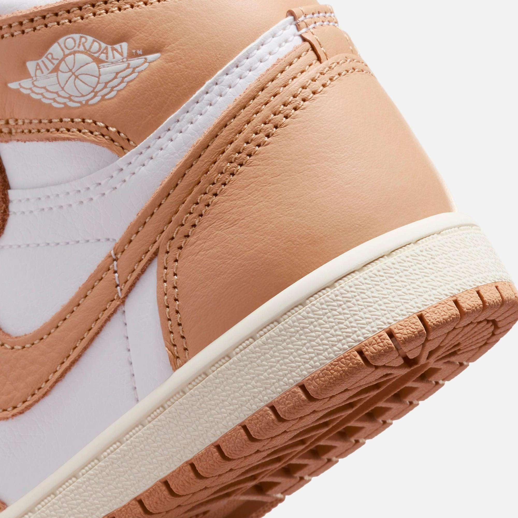 (PS) Air Jordan 1 Retro High OG 'Praline' (2023) FN6621-201 Air Jordan 1 Timeless Heritage Shoes
