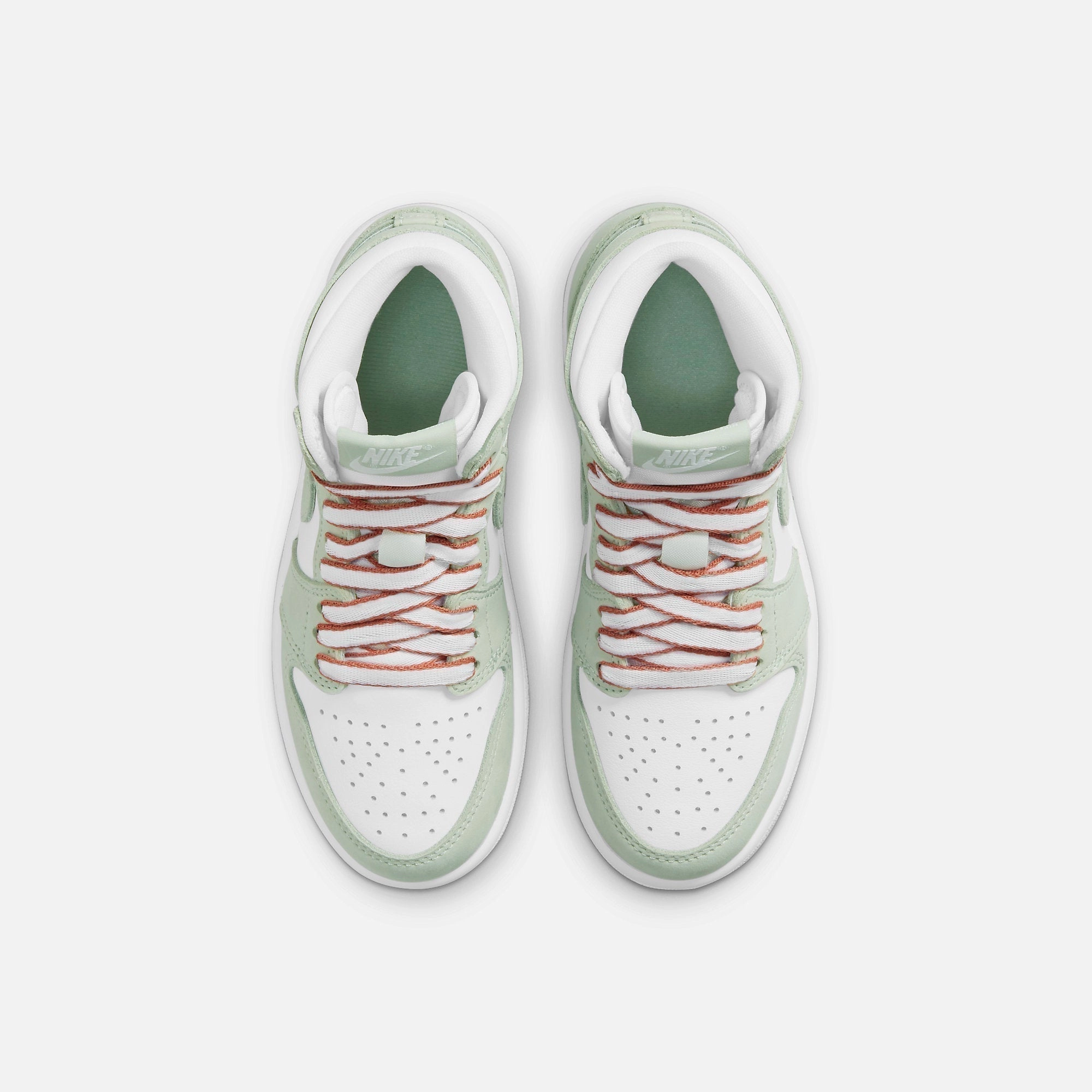 (PS) Air Jordan 1 Retro High OG 'Seafoam' (2021) CU0449-002 Air Jordan 1 Timeless Heritage Shoes