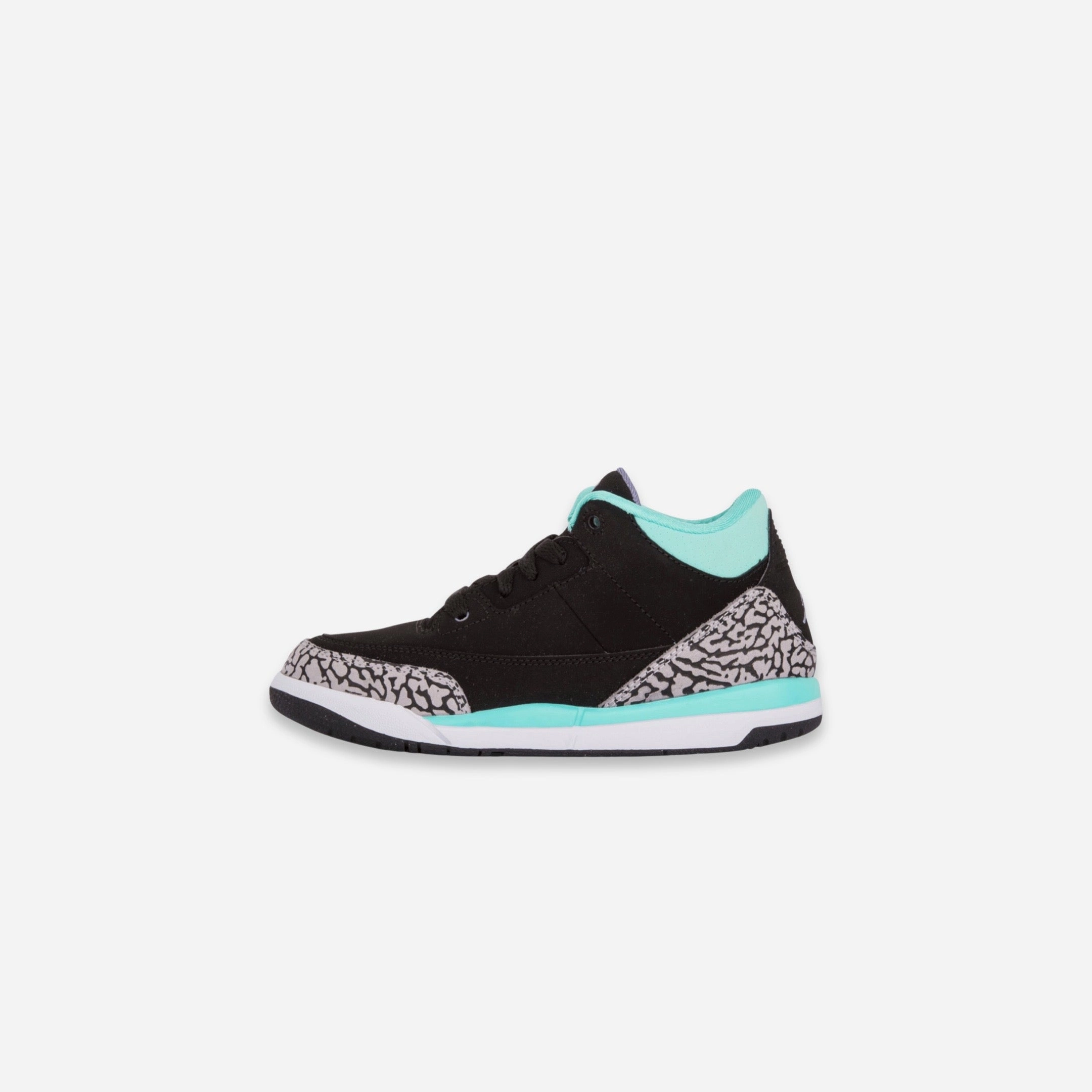 (PS) Air Jordan 3 Retro 'Bleached Turquoise' (2014) 441141-045 Air Jordan 3 retro sneakers with throwback vibe