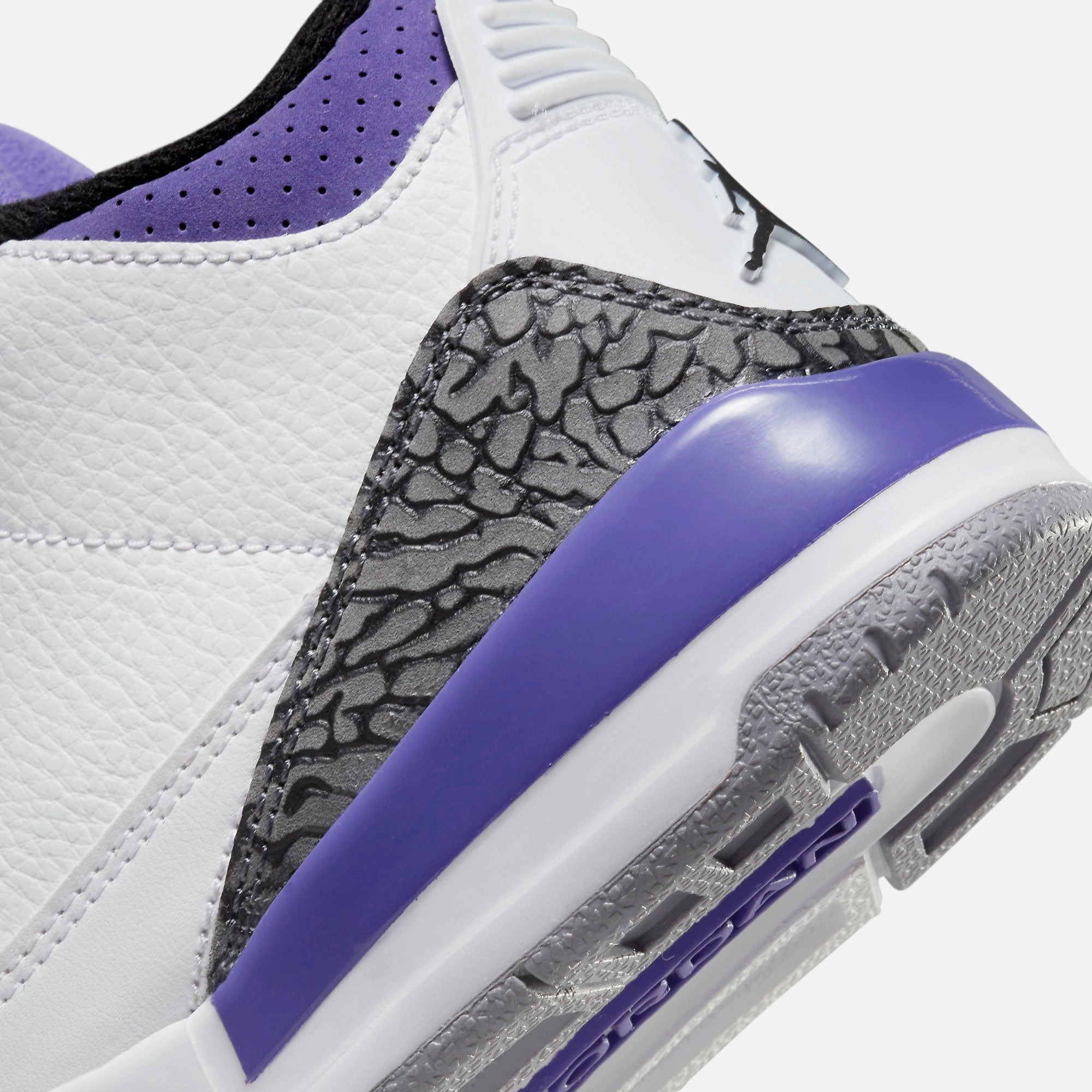 (PS) Air Jordan 3 Retro 'Dark Iris' (2022) DM0966-105 Air Jordan 3 Retro Throwback Sneakers