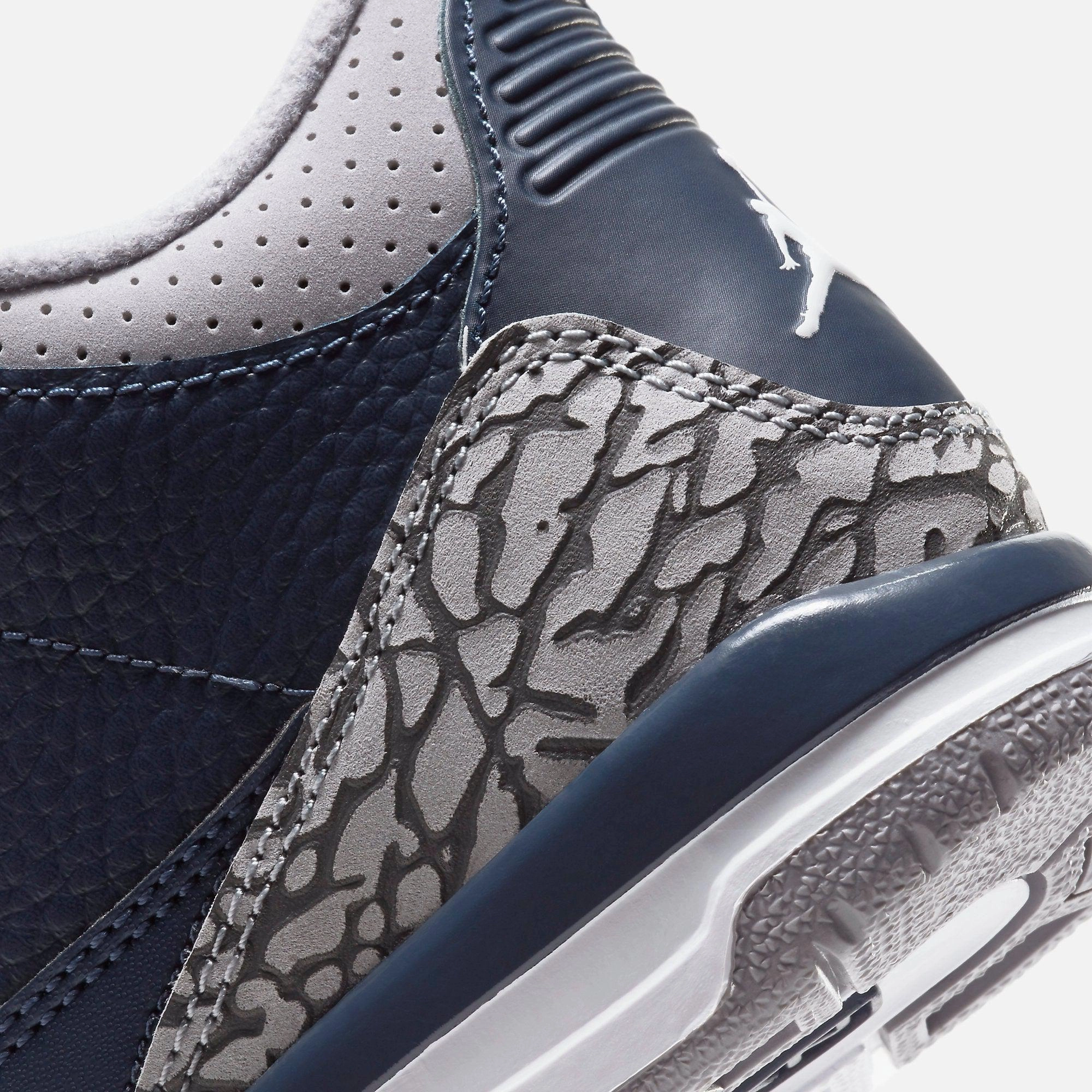 (PS) Air Jordan 3 Retro 'Georgetown Hoyas / Midnight Navy' (2021) 429487-401 Air Jordan 3 Retro Throwback Sneakers