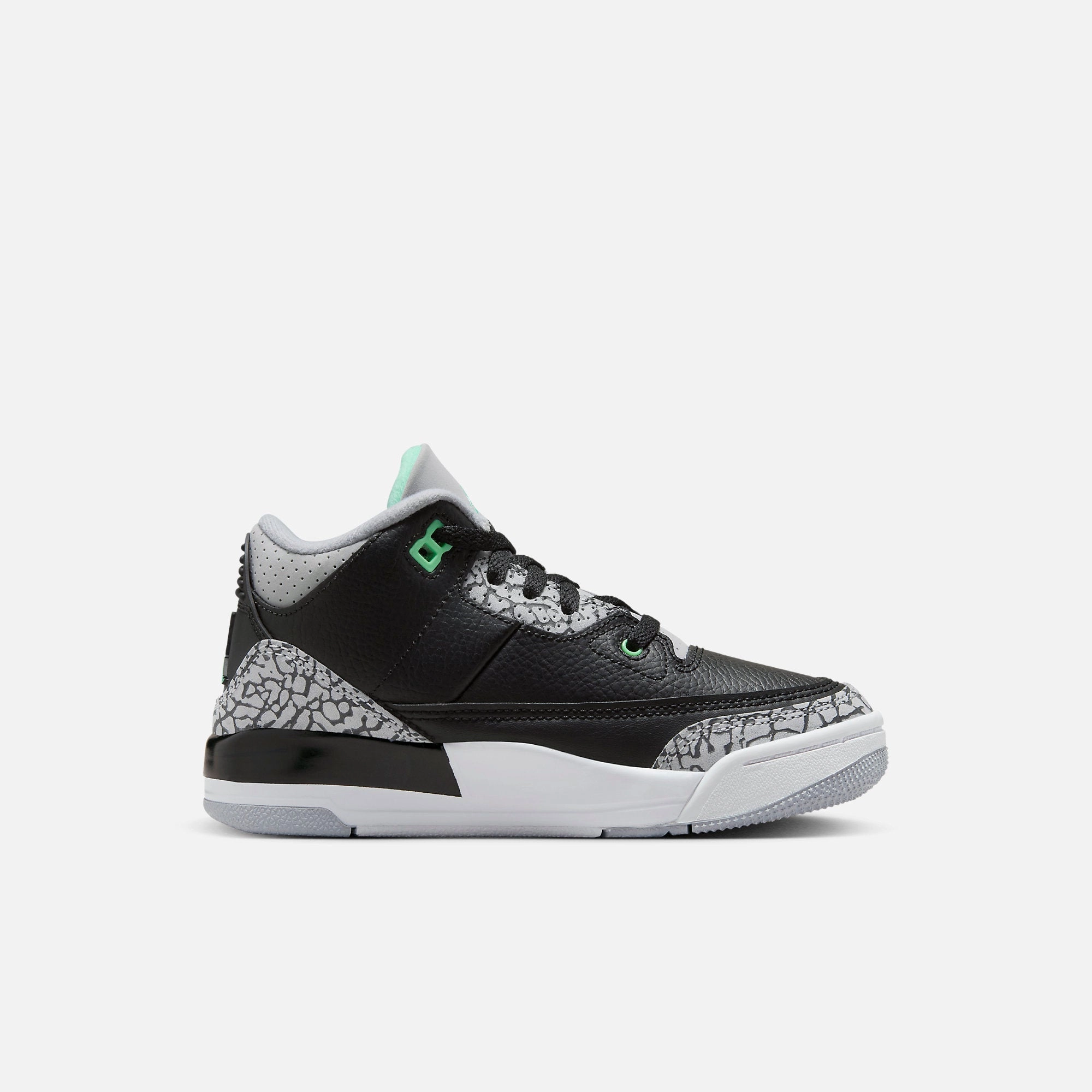 (PS) Air Jordan 3 Retro 'Green Glow' (2024) DM0966-031 Air Jordan 3 Retro Throwback Sneakers