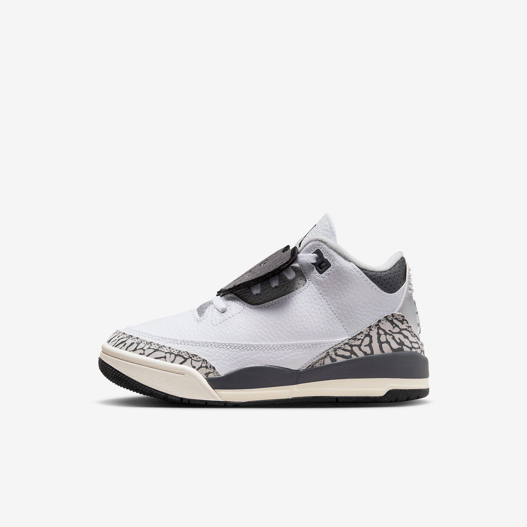 (PS) Air Jordan 3 Retro 'Hide N Sneak' (2023) FB4416-100 Air Jordan 3 retro sneakers with throwback vibe