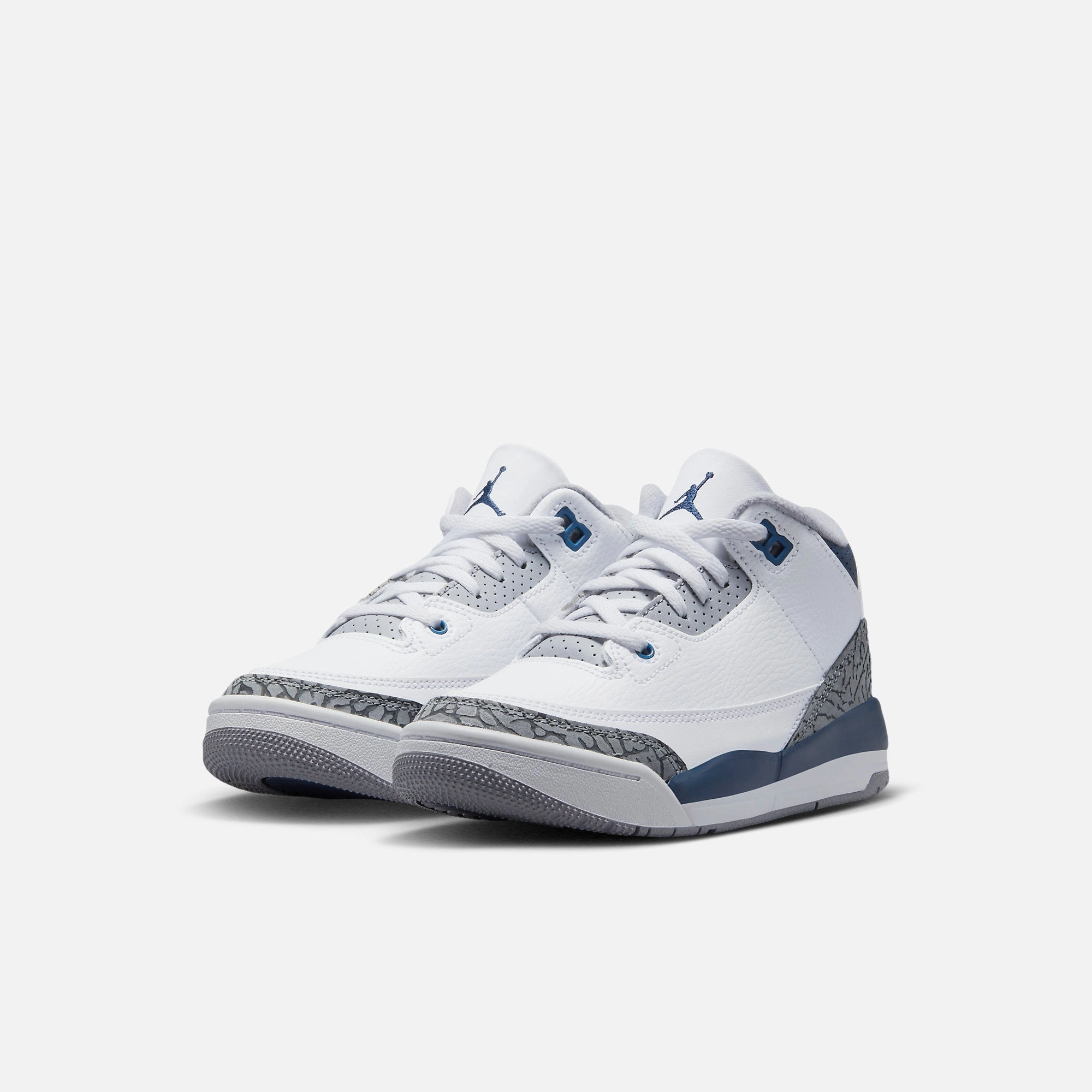 (PS) Air Jordan 3 Retro 'Midnight Navy' (2023) DM0966-140 Air Jordan 3 Retro Throwback Sneakers