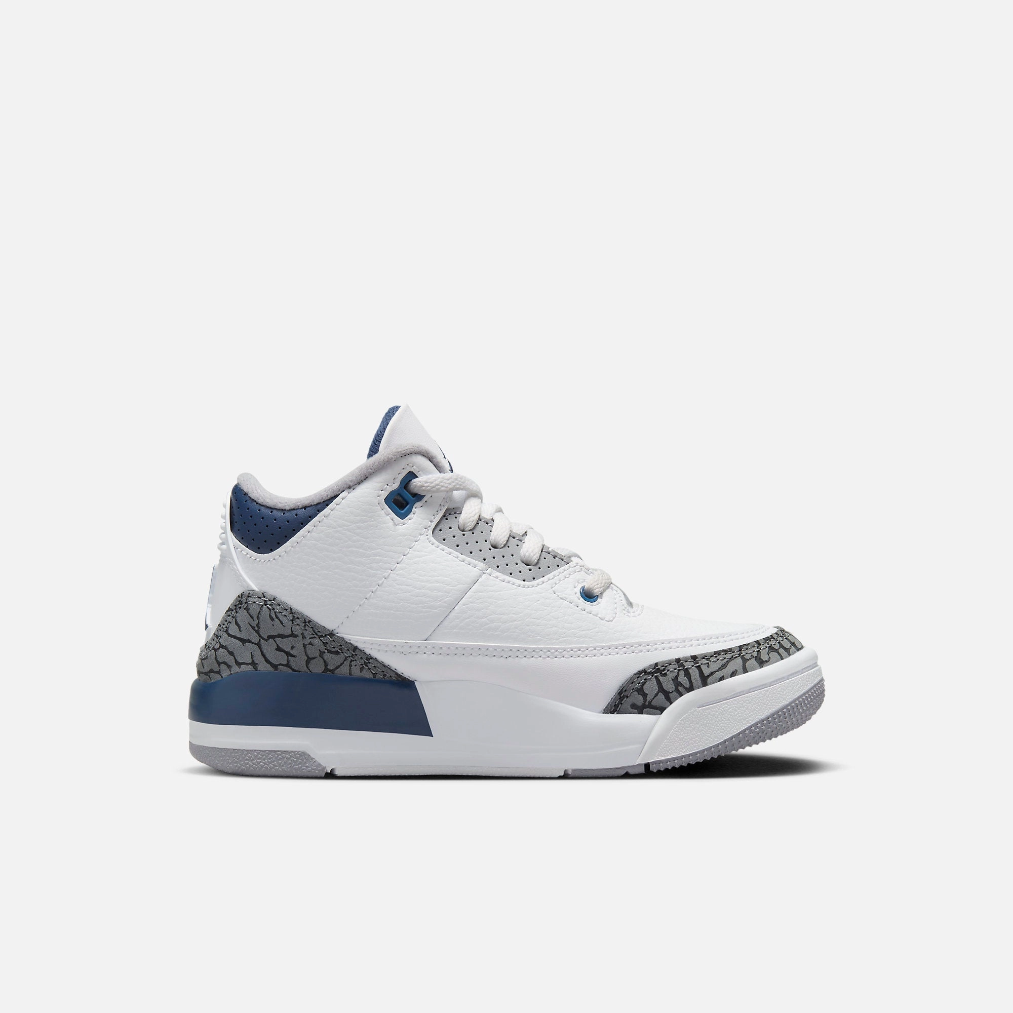 (PS) Air Jordan 3 Retro 'Midnight Navy' (2023) DM0966-140 Air Jordan 3 Retro Throwback Sneakers