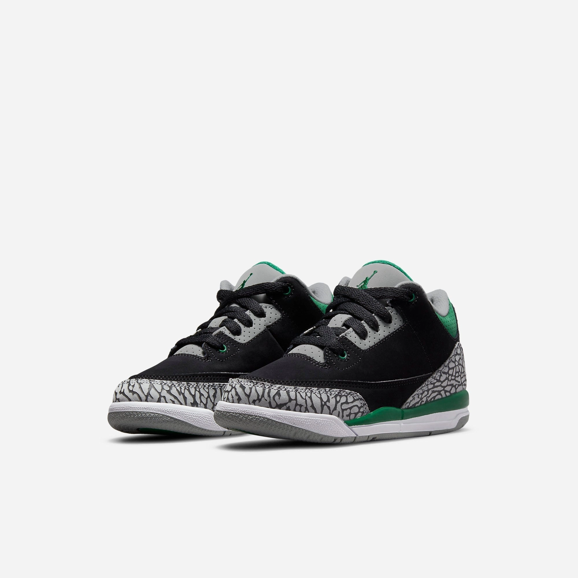 (PS) Air Jordan 3 Retro 'Pine Green' (2021) 429487-030 Air Jordan 3 Retro Throwback Sneakers