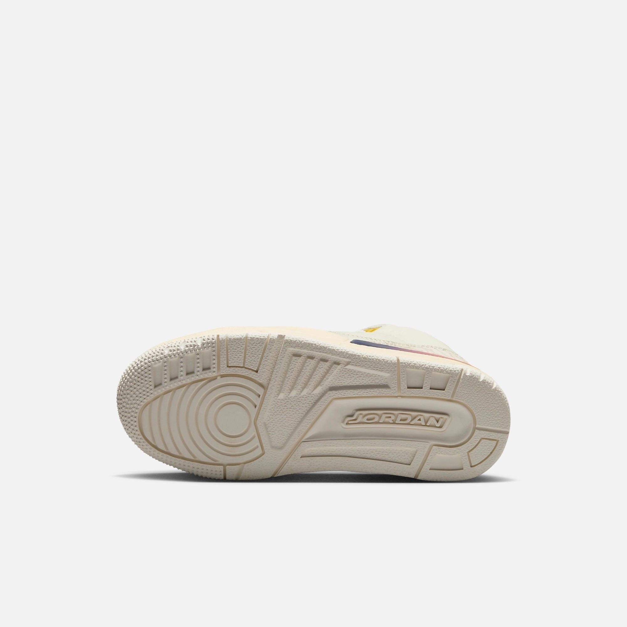 (PS) Air Jordan 3 Retro SP x J Balvin 'Medelln Sunset' (2023) FN0346-901 Air Jordan 3 Retro Throwback Sneakers