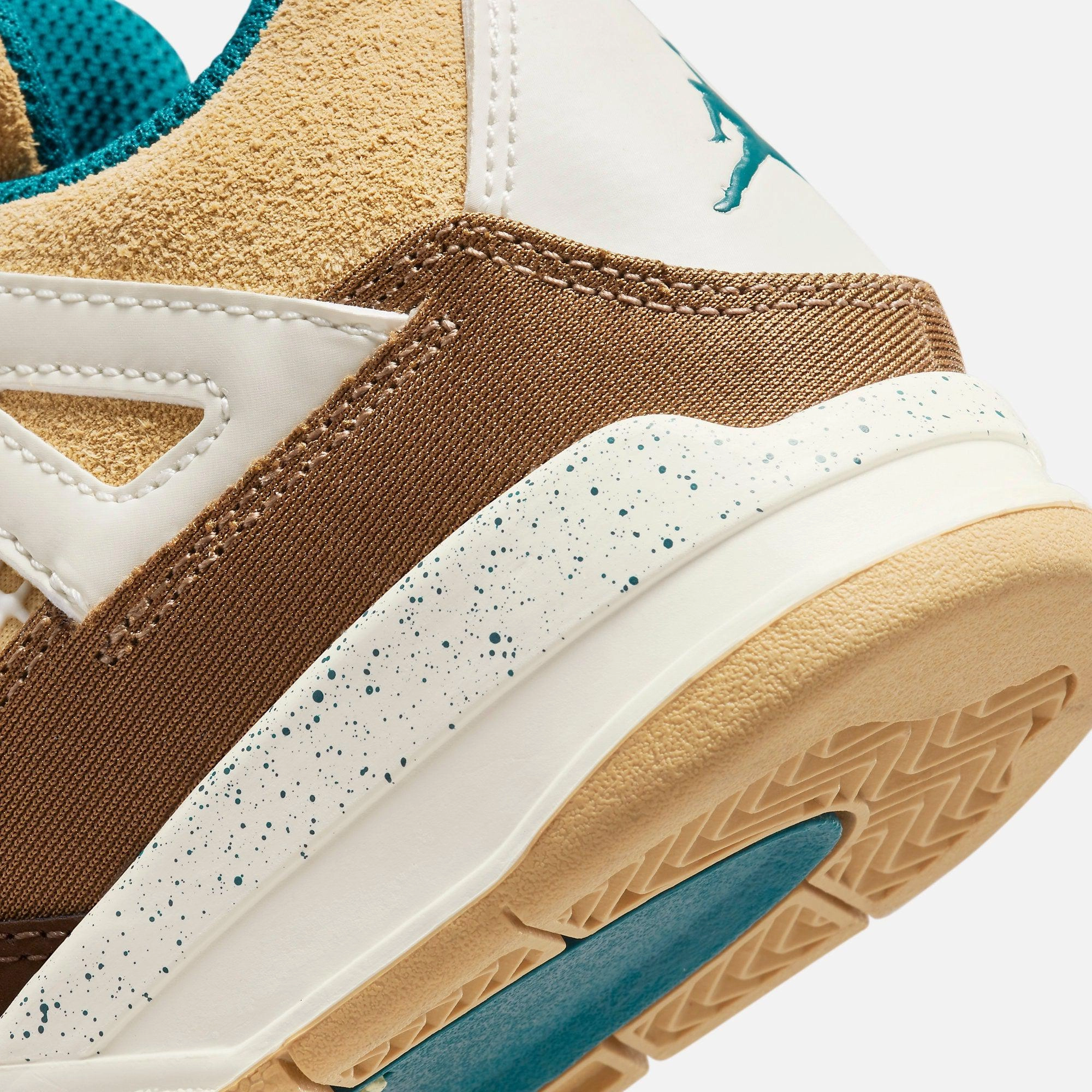 (PS) Air Jordan 4 Retro 'Cacao Wow' (2023) FB2213-200 Air Jordan 4 Visible Air Unit Sneakers