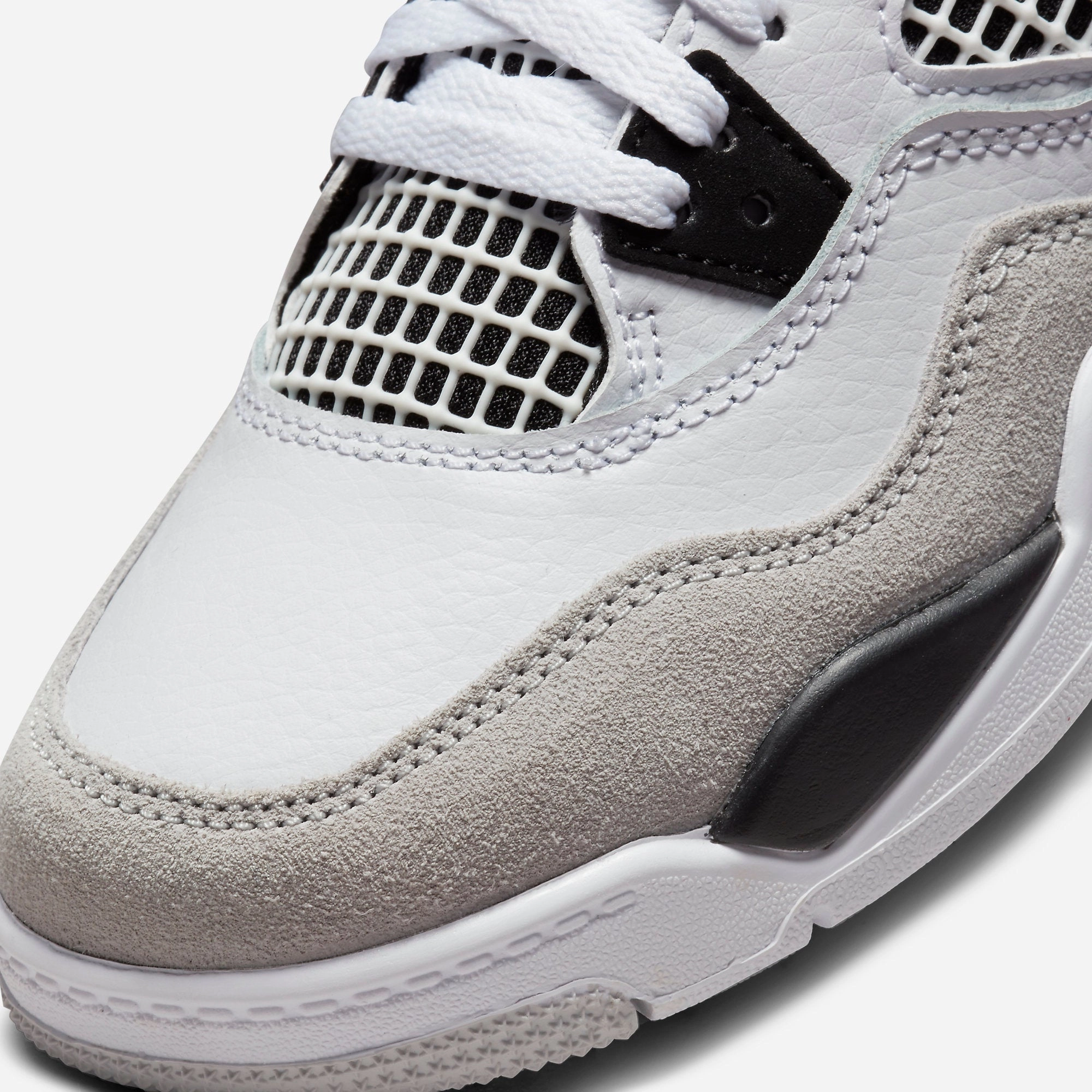 (PS) Air Jordan 4 Retro 'Military Black' (2022) BQ7669-111 Air Jordan 4 Visible Air Unit Sneakers