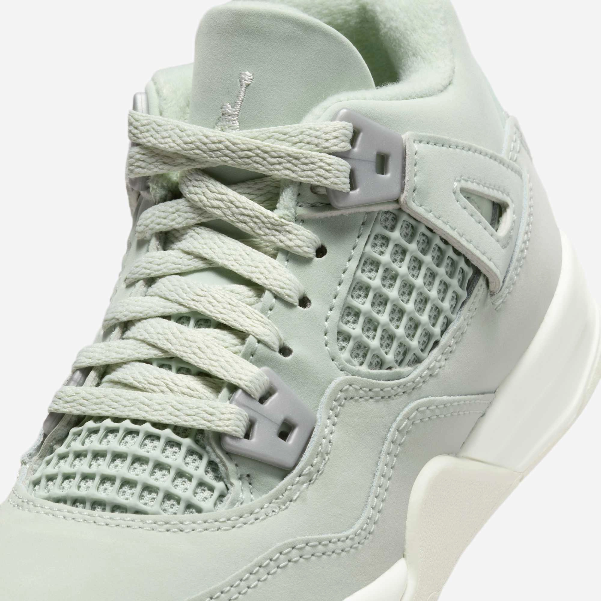 (PS) Air Jordan 4 Retro 'Seafoam / Abundance' (2025) HV4385-003 Air Jordan 4 Visible Air Unit Sneakers