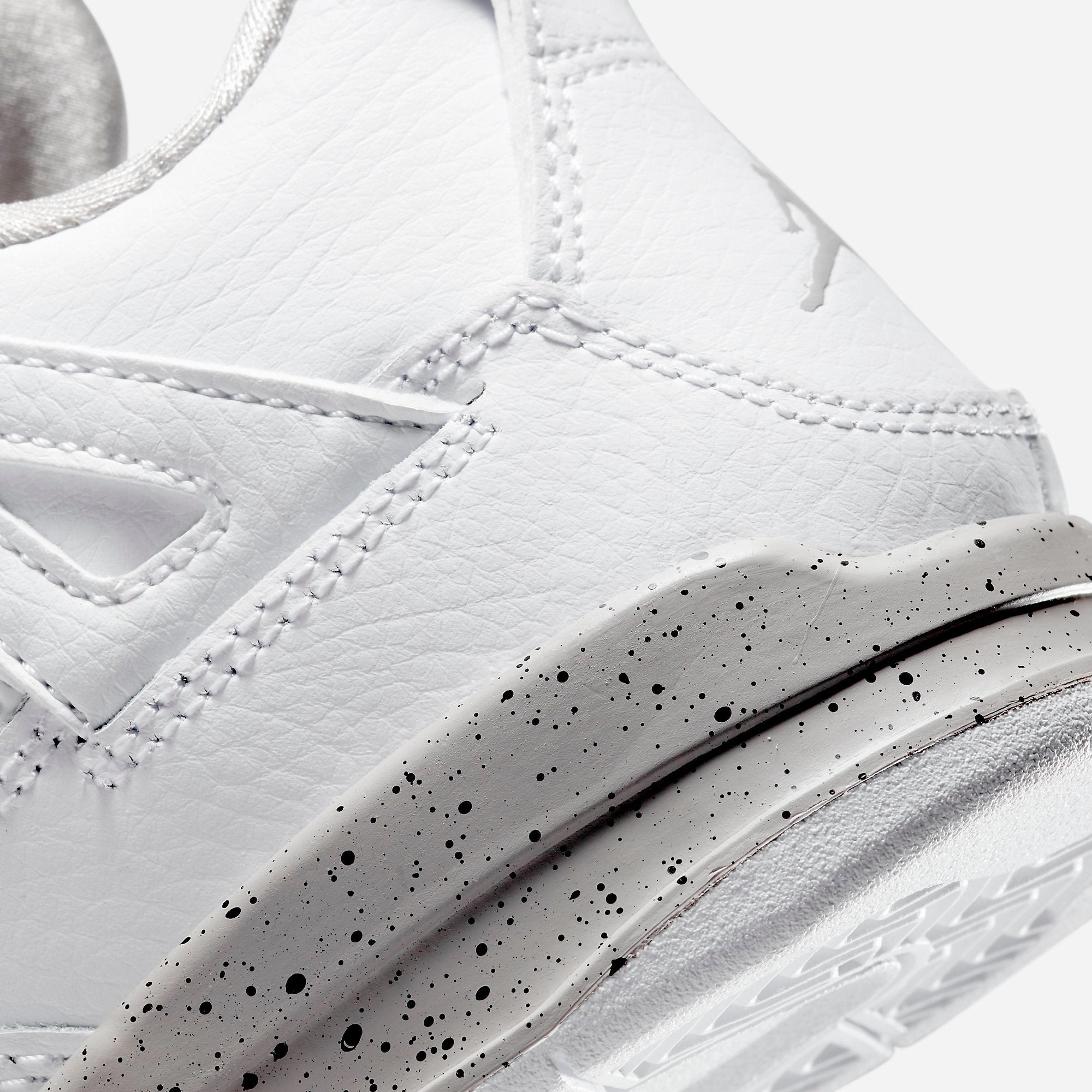 (PS) Air Jordan 4 Retro 'White Oreo' (2021) BQ7669-100 Air Jordan 4 Visible Air Unit Sneakers