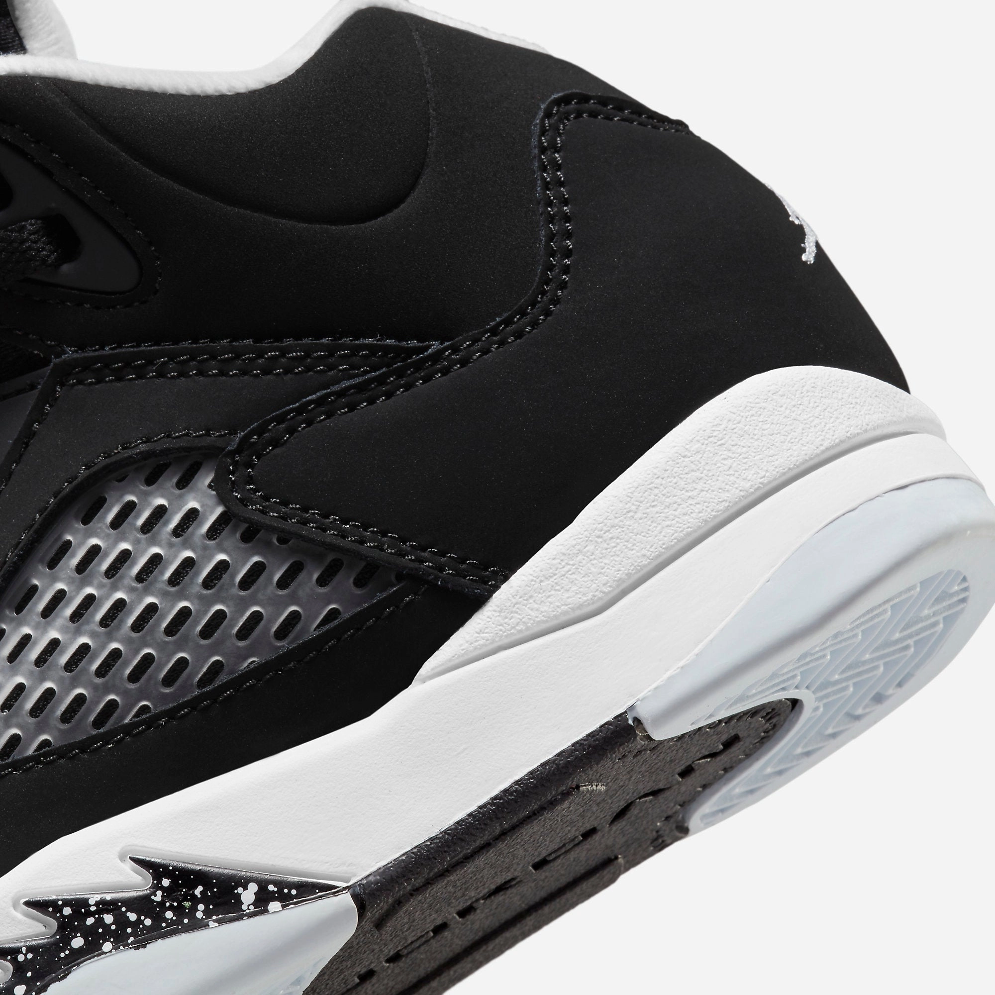 (PS) Air Jordan 5 Retro 'Moonlight / Oreo' (2021) 440889-011 Air Jordan 5 Mesh Panel Basketball Shoes