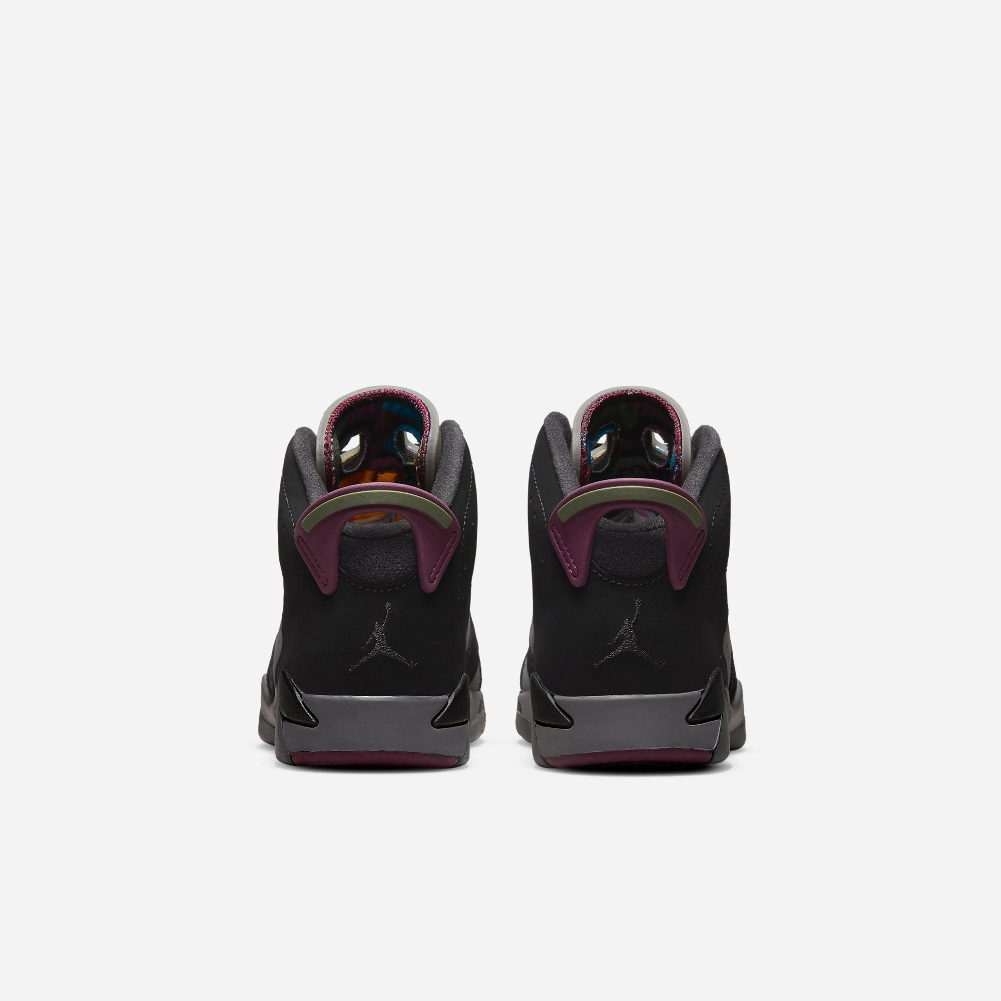 (PS) Air Jordan 6 Retro 'Bordeaux' (2021) 384666-063 Air Jordan 6 Classic High-Top Sneakers