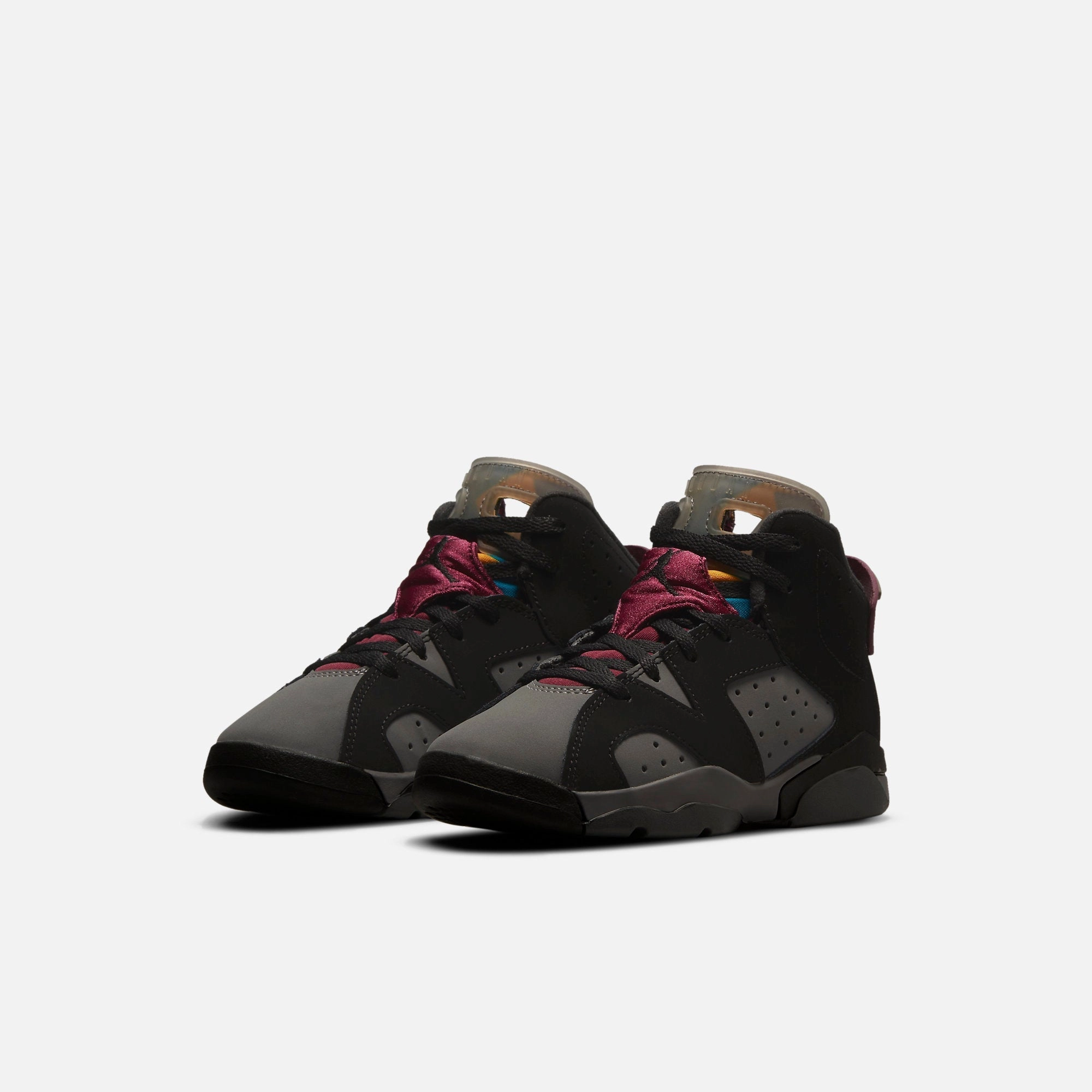 (PS) Air Jordan 6 Retro 'Bordeaux' (2021) 384666-063 Air Jordan 6 Classic High-Top Sneakers