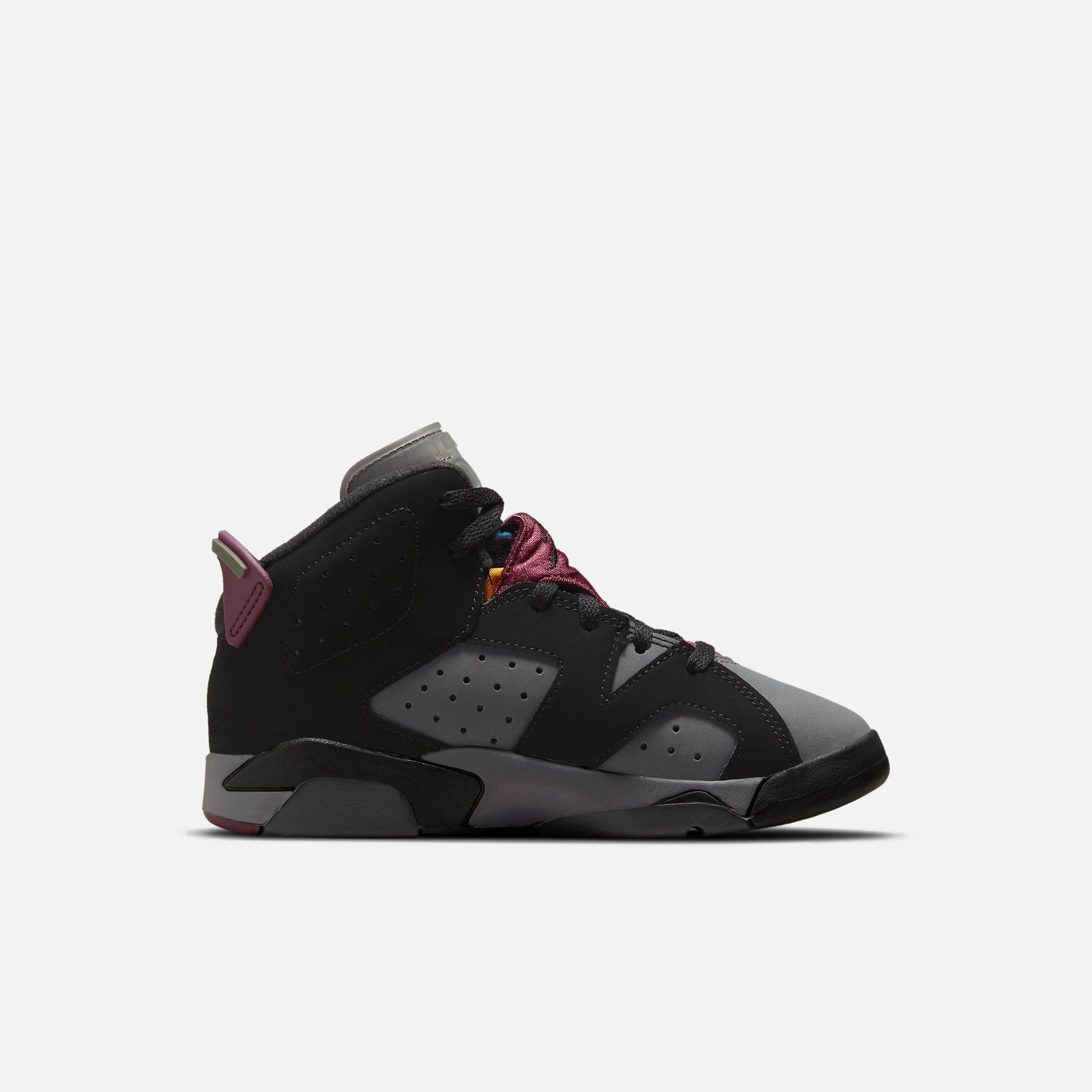 (PS) Air Jordan 6 Retro 'Bordeaux' (2021) 384666-063 Air Jordan 6 Classic High-Top Sneakers