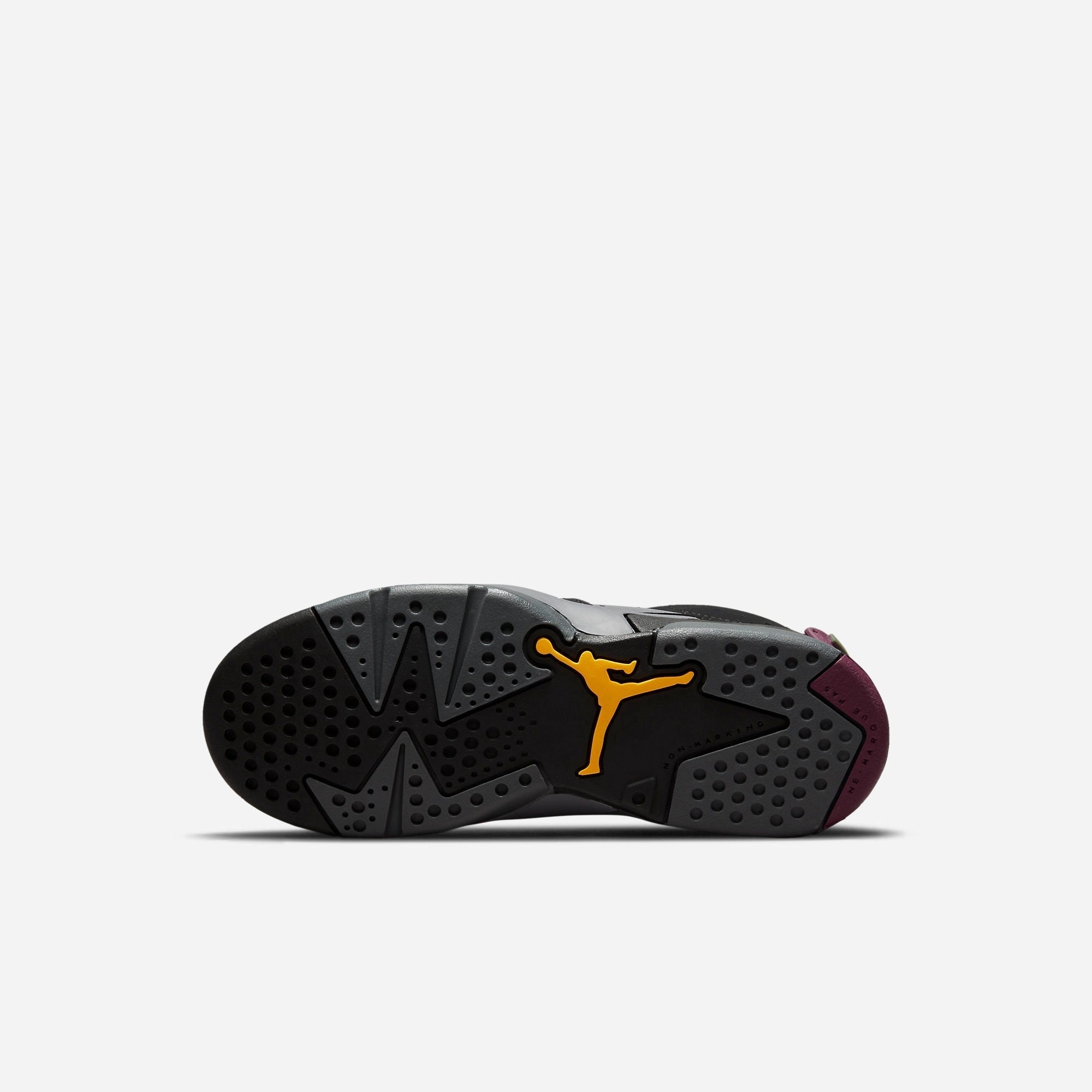 (PS) Air Jordan 6 Retro 'Bordeaux' (2021) 384666-063 Air Jordan 6 Classic High-Top Sneakers