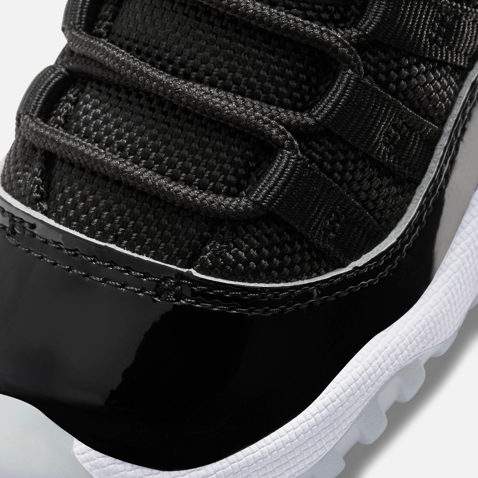 (TD) Air Jordan 11 Retro 'Jubilee 25th Anniversary' (2020) 378040-011 Air Jordan 11 Patent Basketball Shoes