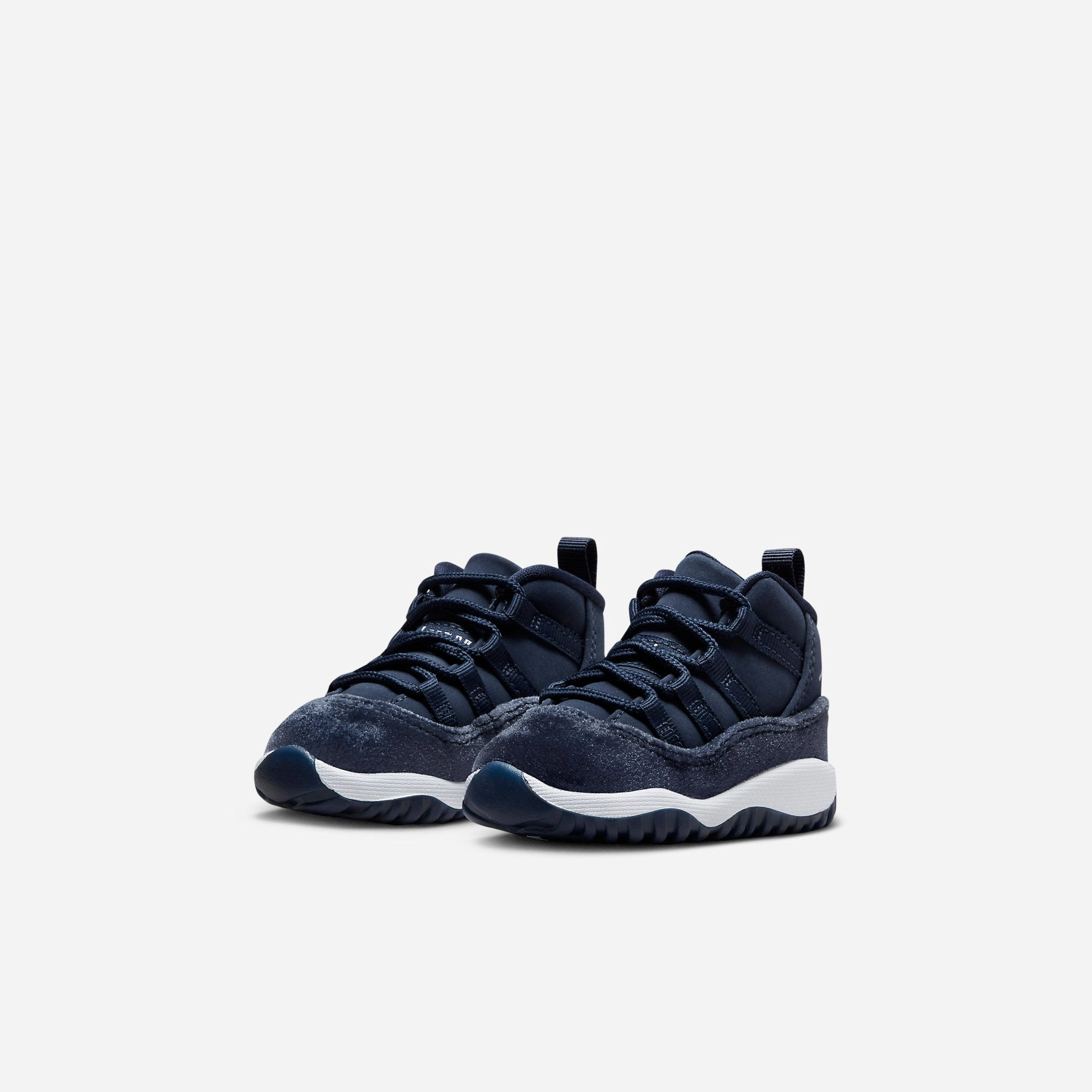 (TD) Air Jordan 11 Retro 'Midnight Navy Velvet' (2022) DO3856-441 Air Jordan 11 Patent Basketball Shoes