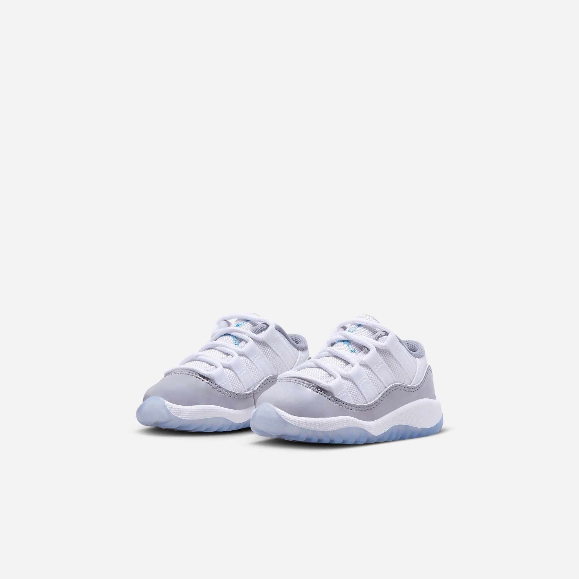 (TD) Air Jordan 11 Retro Low 'Cement Grey' (2023) 505836-140 Air Jordan 11 Patent Basketball Shoes