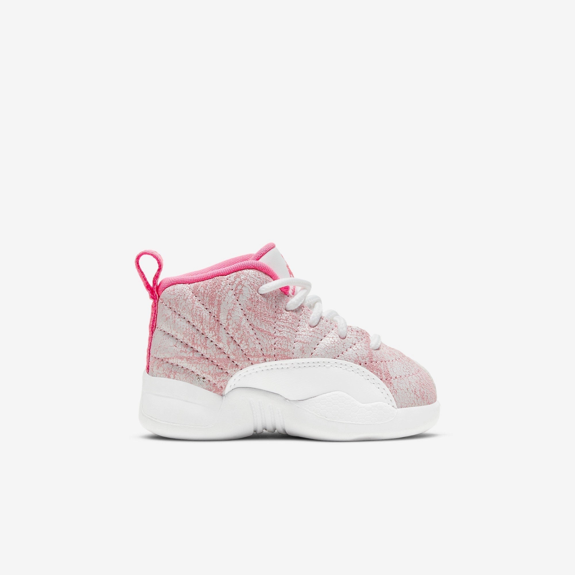 (TD) Air Jordan 12 Retro 'Arctic Punch' (2021) 819666-101 Air Jordan 12 Game-Ready Sneakers