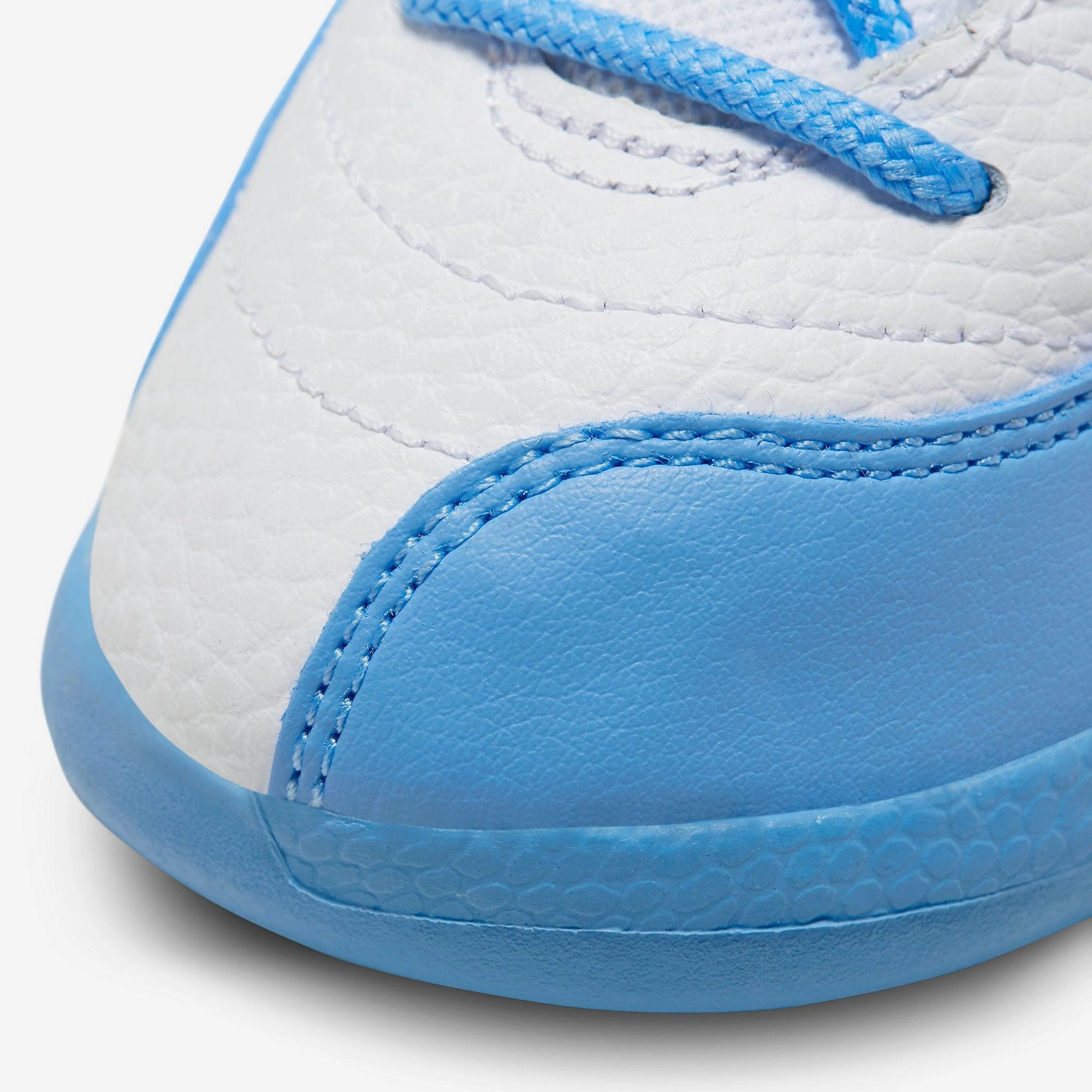 (TD) Air Jordan 12 Retro 'Emoji' (2022) DQ4367-114 Air Jordan 12 Game-Ready Sneakers