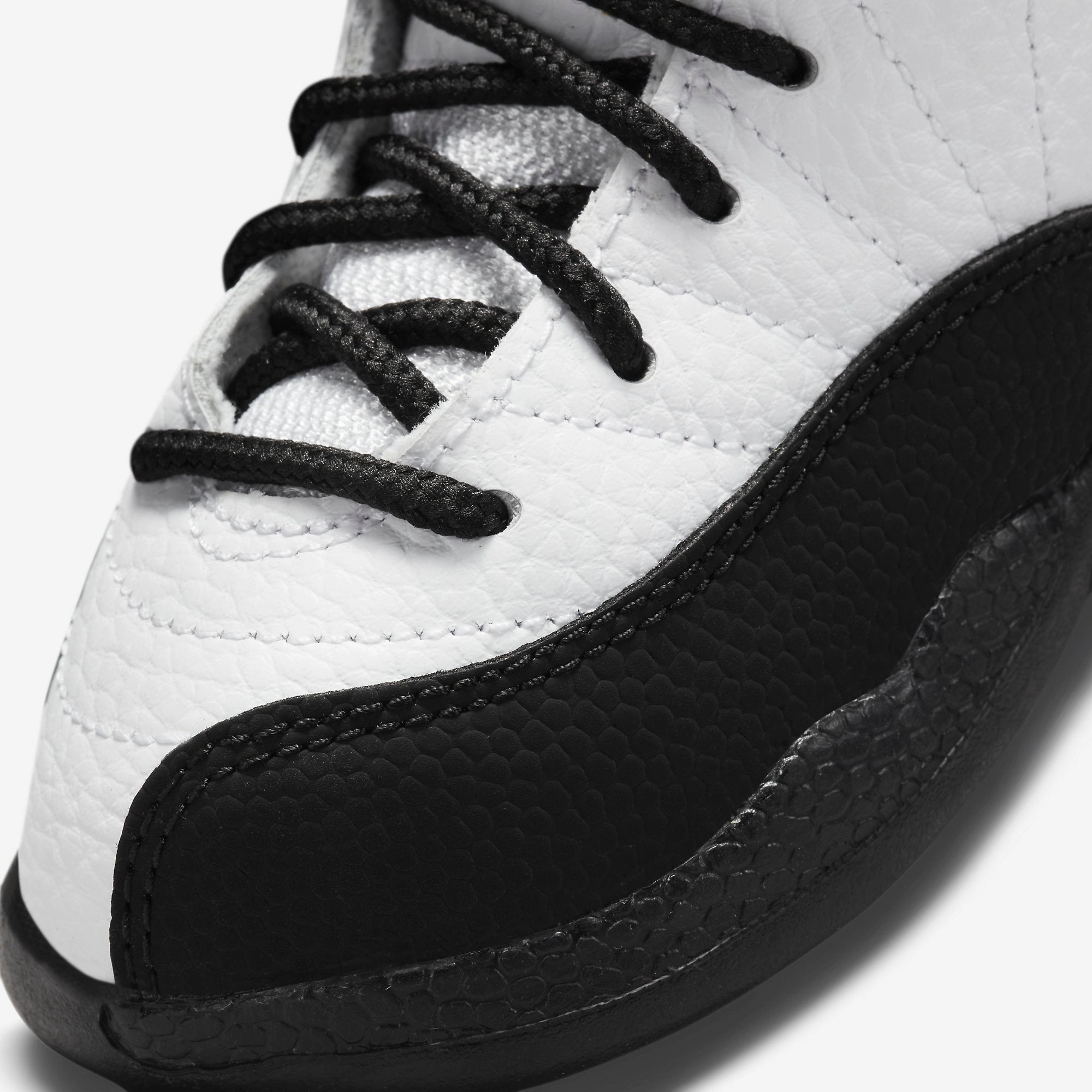 (TD) Air Jordan 12 Retro 'Royalty Taxi' (2021) 850000-170 Air Jordan 12 Game-Ready Sneakers