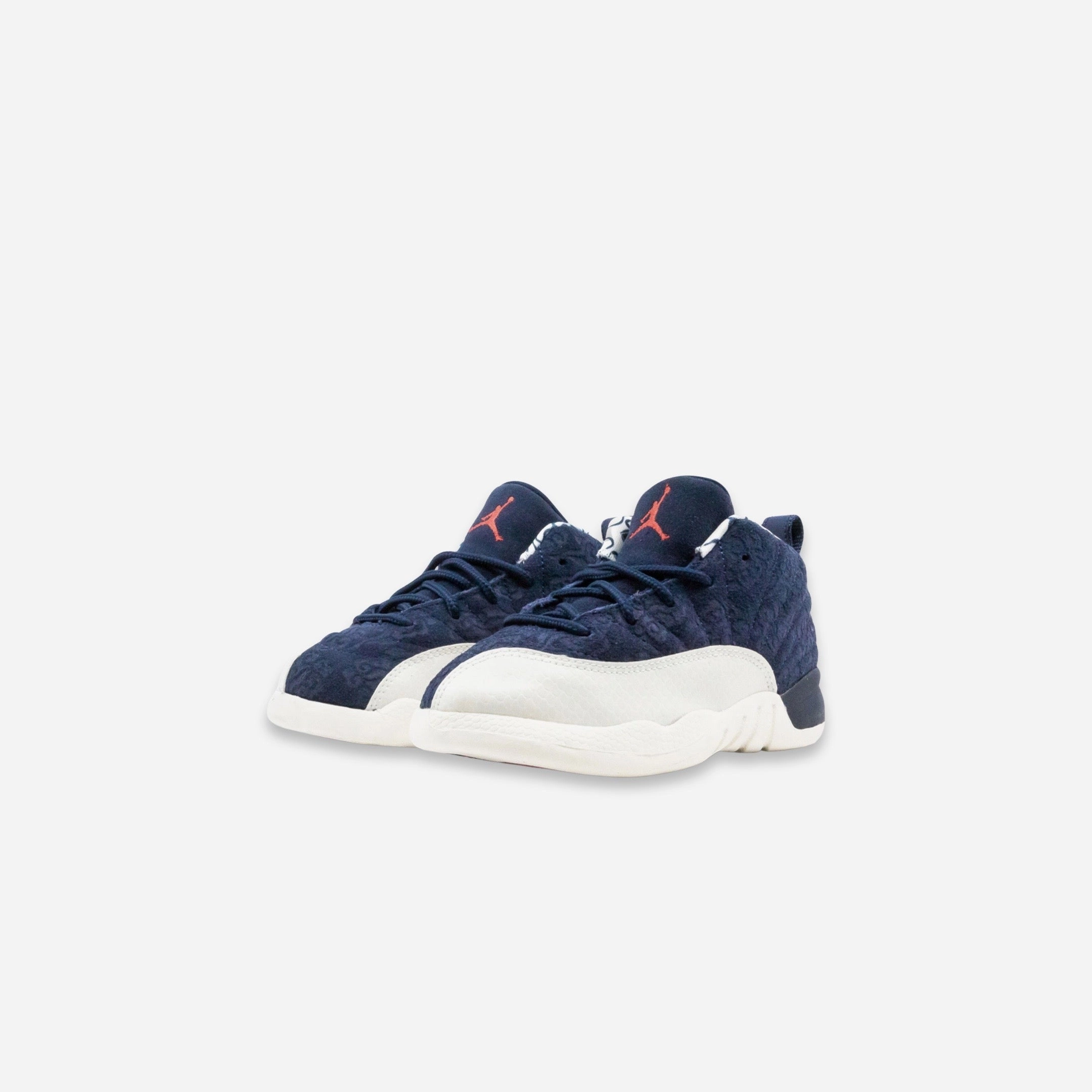 (TD) Air Jordan 12 Retro Premium 'International Flight' (2018) BV8019-445 Air Jordan 12 Game-Ready Sneakers