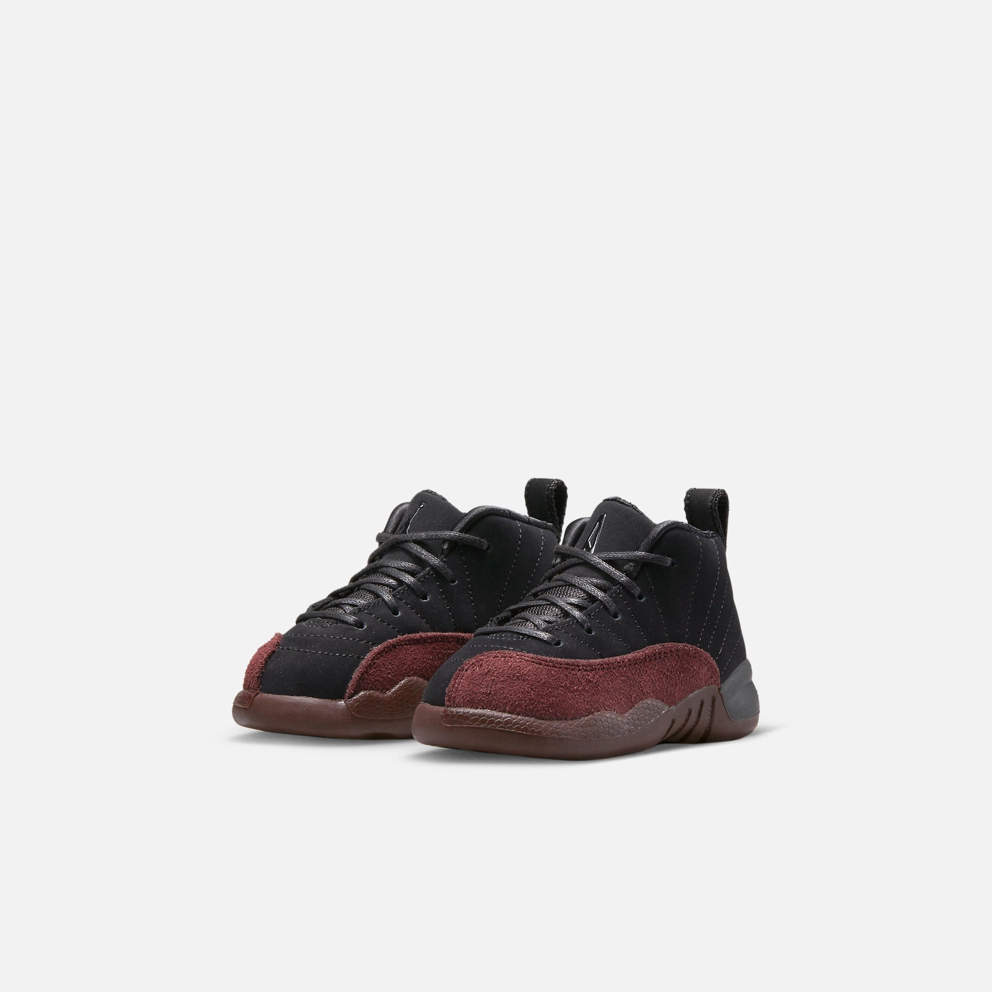 (TD) Air Jordan 12 Retro SP x A Ma Manire 'Black' (2023) FB2687-001 Air Jordan 12 Game-Ready Sneakers