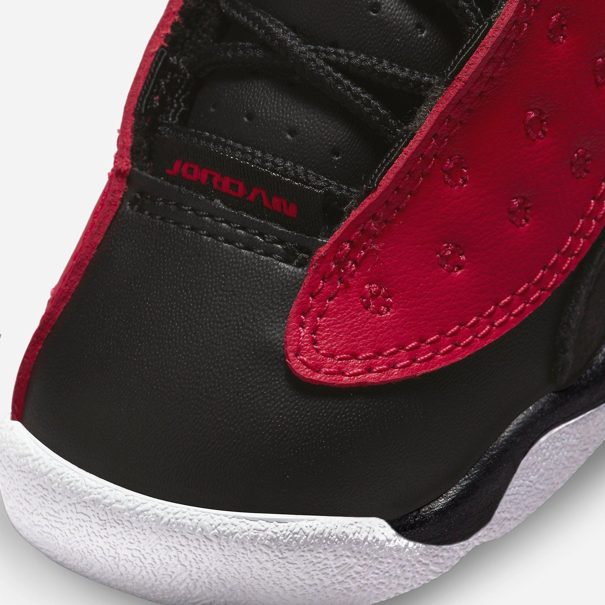 (TD) Air Jordan 13 Retro Low 'Very Berry' (2021) DA8017-061 Air Jordan 13 Bold Sole Basketball Shoes