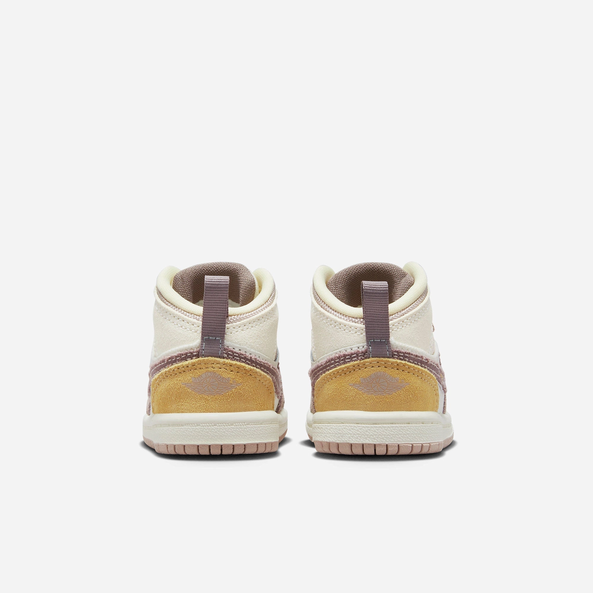(TD) Air Jordan 1 Mid SE Craft 'Inside Out Taupe Haze' (2023) DZ4467-102 Air Jordan 1 Timeless Heritage Shoes